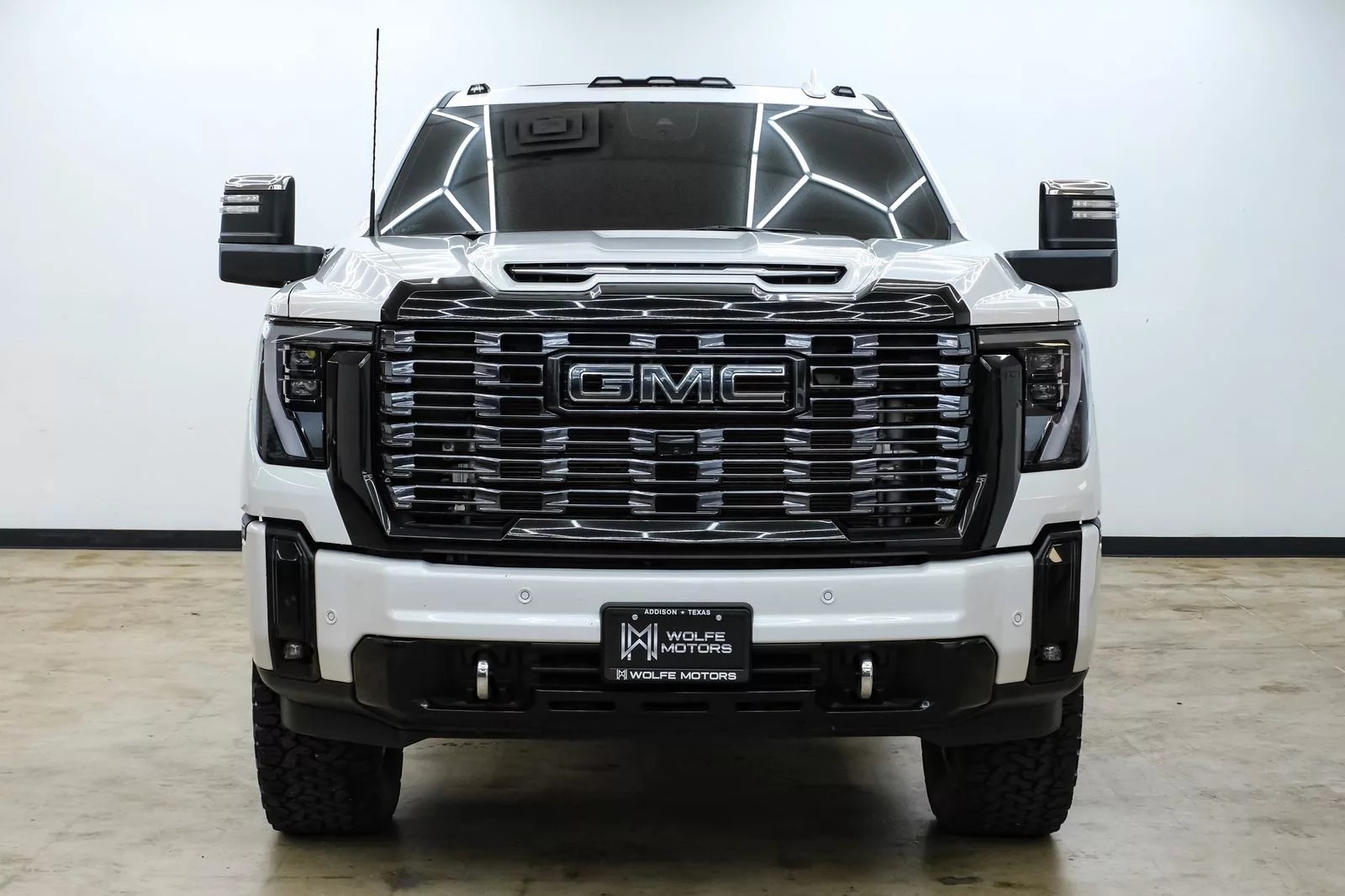 2025 GMC Sierra 2500HD Denali Ultimate - 2