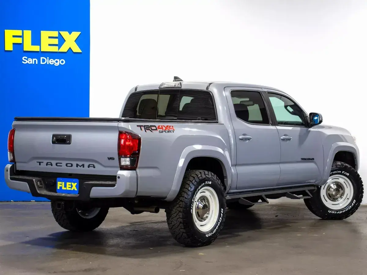 2019 Toyota Tacoma TRD Sport - 5
