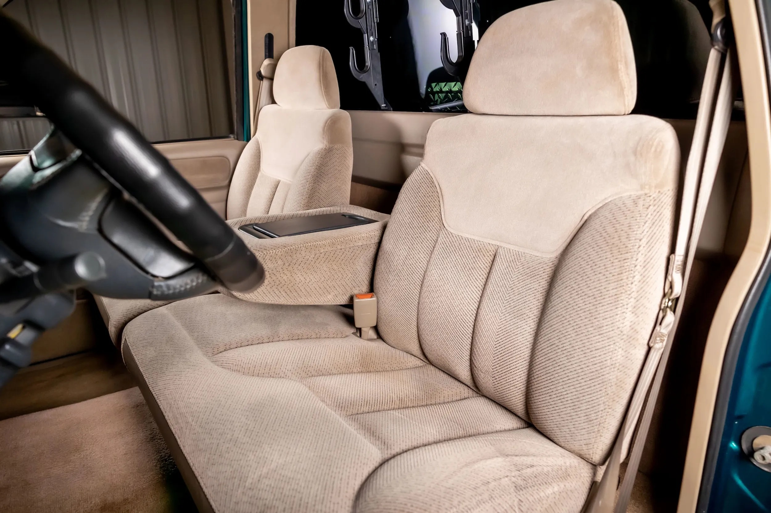 1997 Chevrolet K1500 Cheyenne - 2