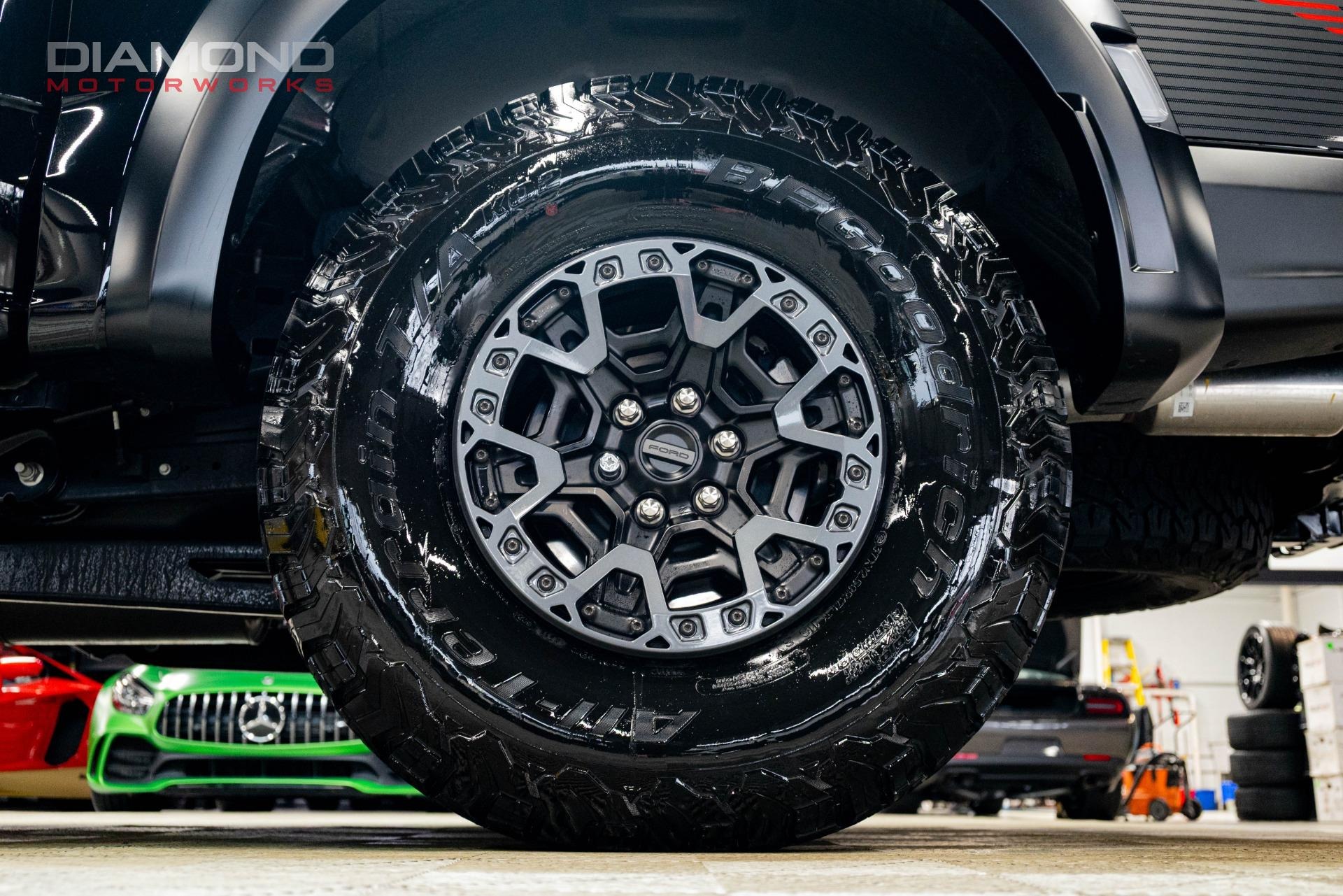 2025 Ford F-150 Raptor R