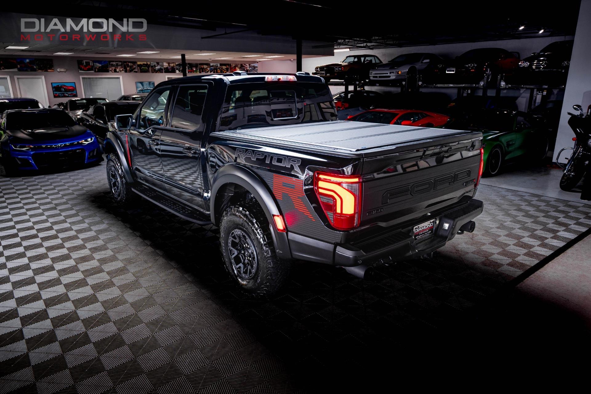2025 Ford F-150 Raptor R - 4