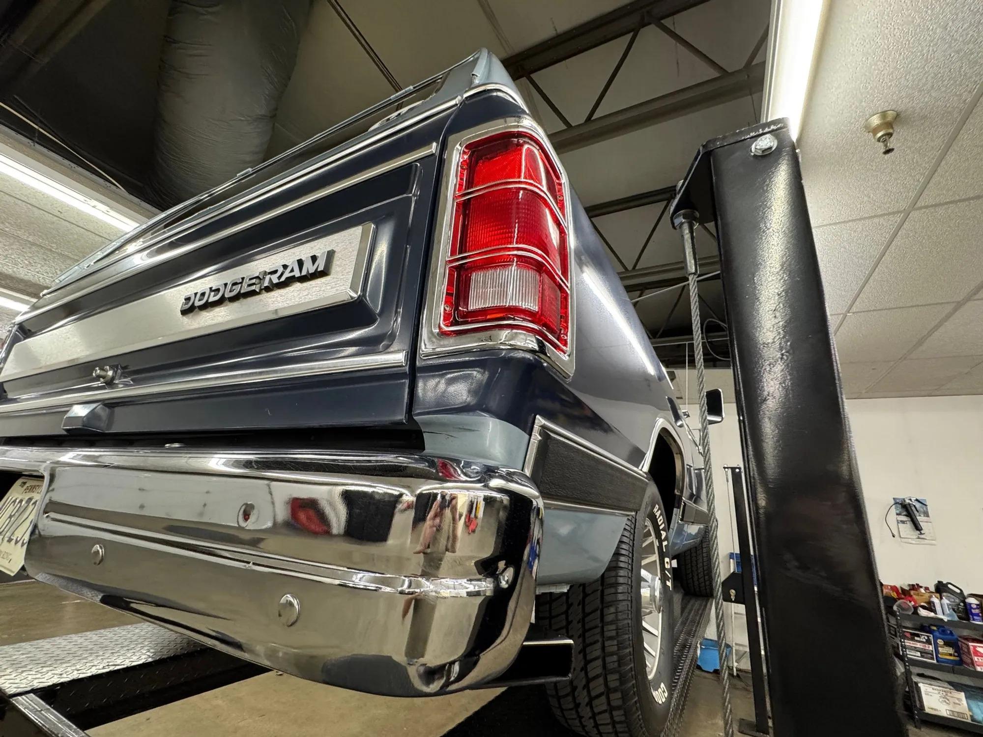 1987 Dodge Ramcharger 150 LE