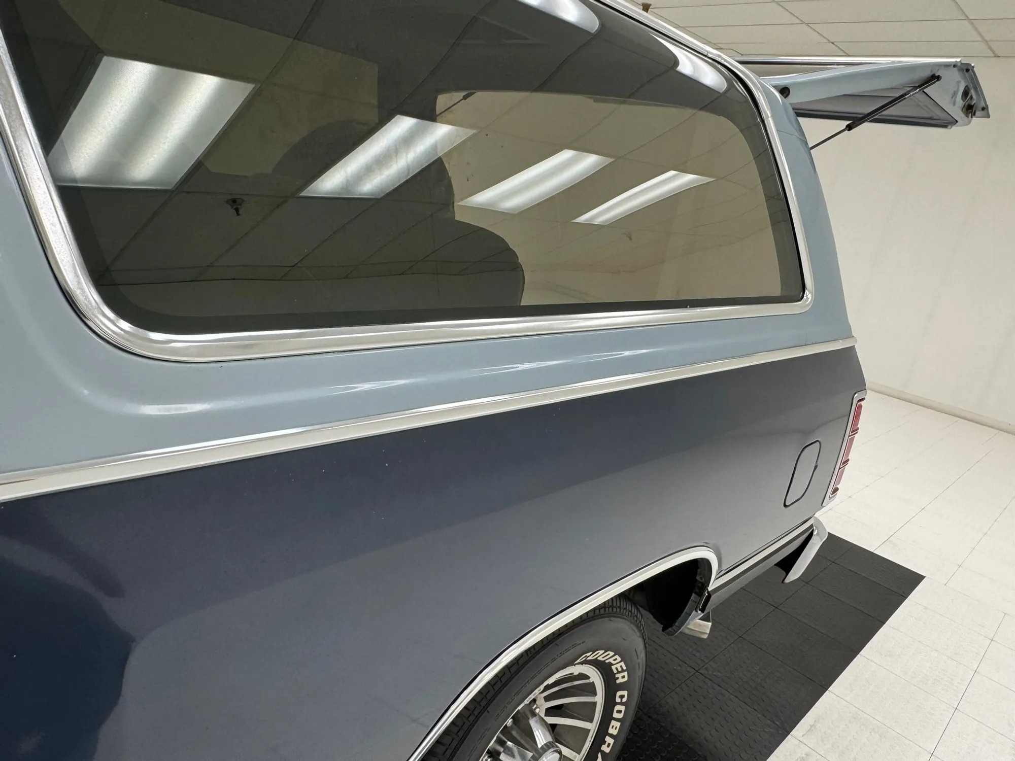 1987 Dodge Ramcharger 150 LE