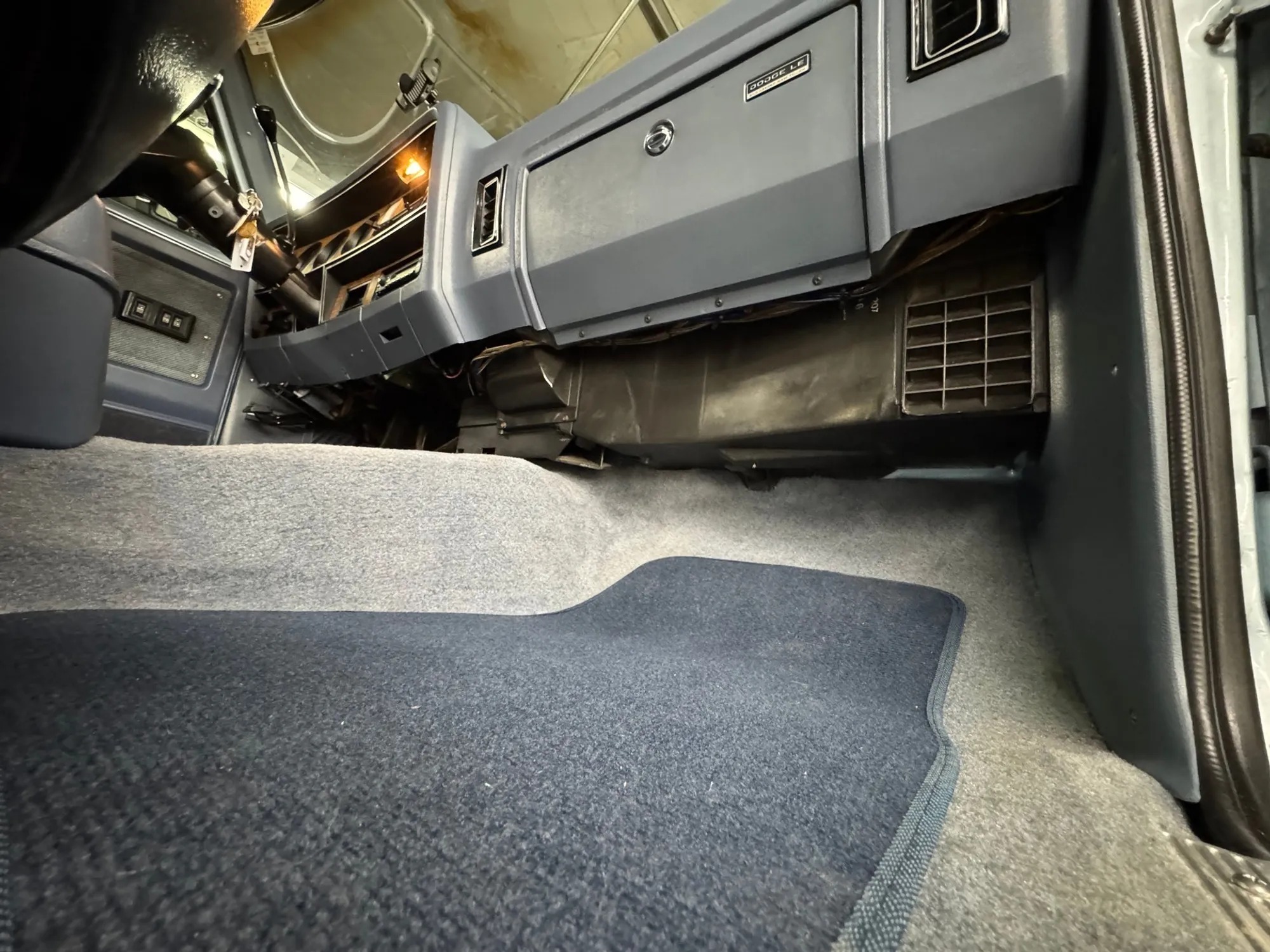 1987 Dodge Ramcharger 150 LE