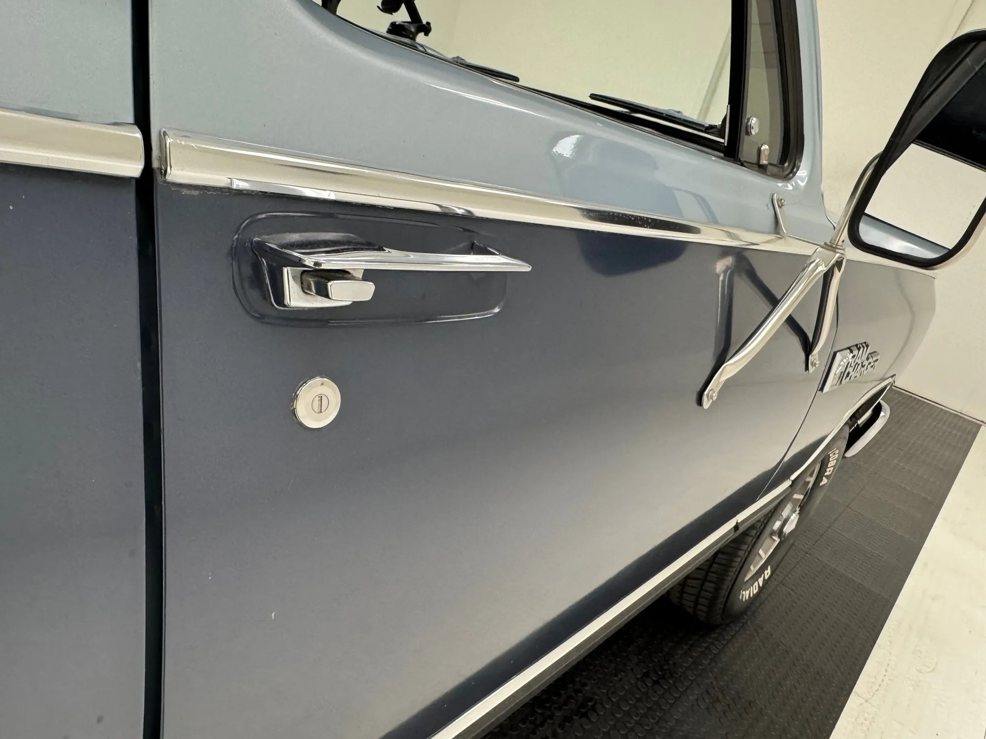 1987 Dodge Ramcharger 150 LE