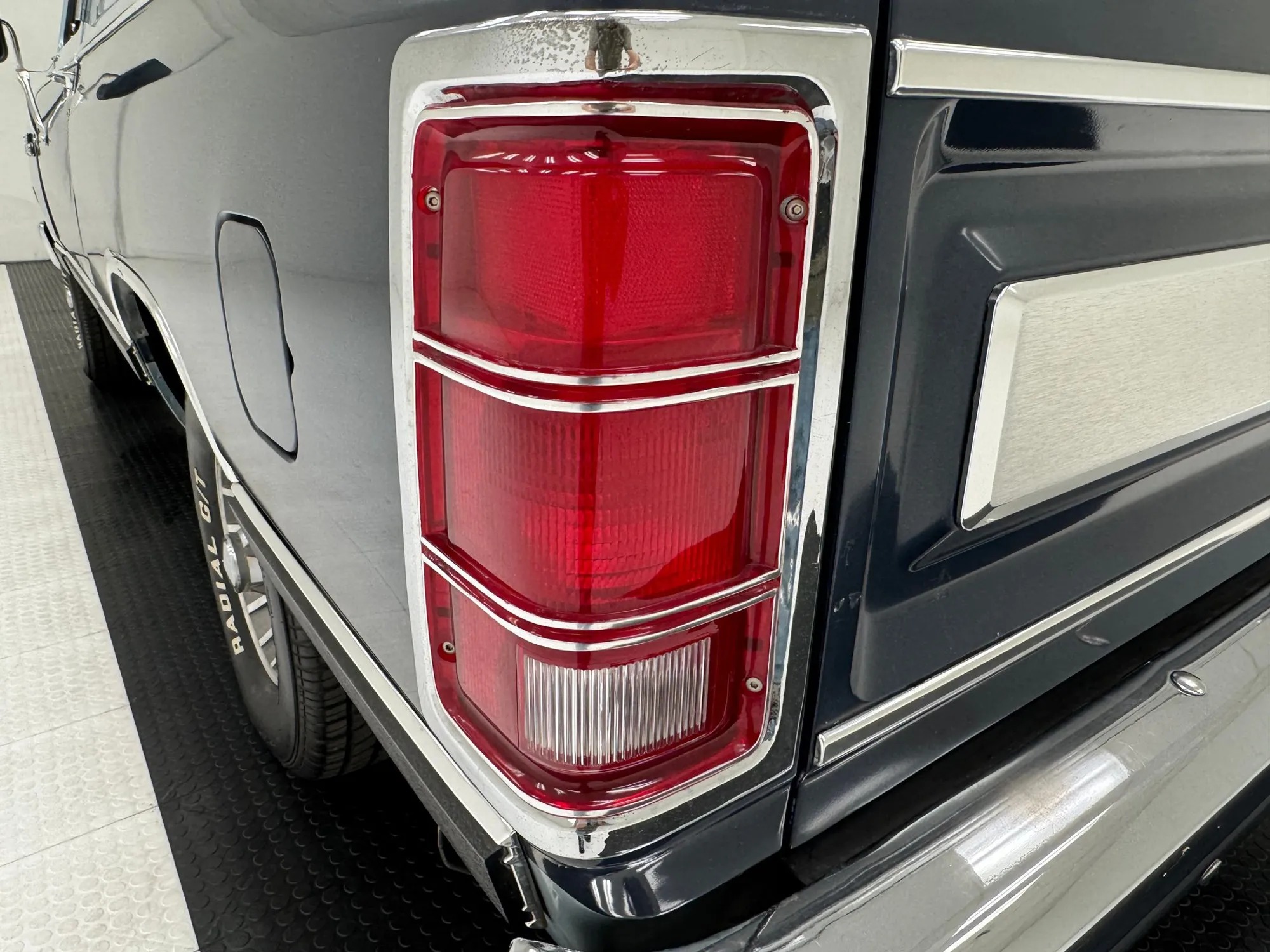 1987 Dodge Ramcharger 150 LE