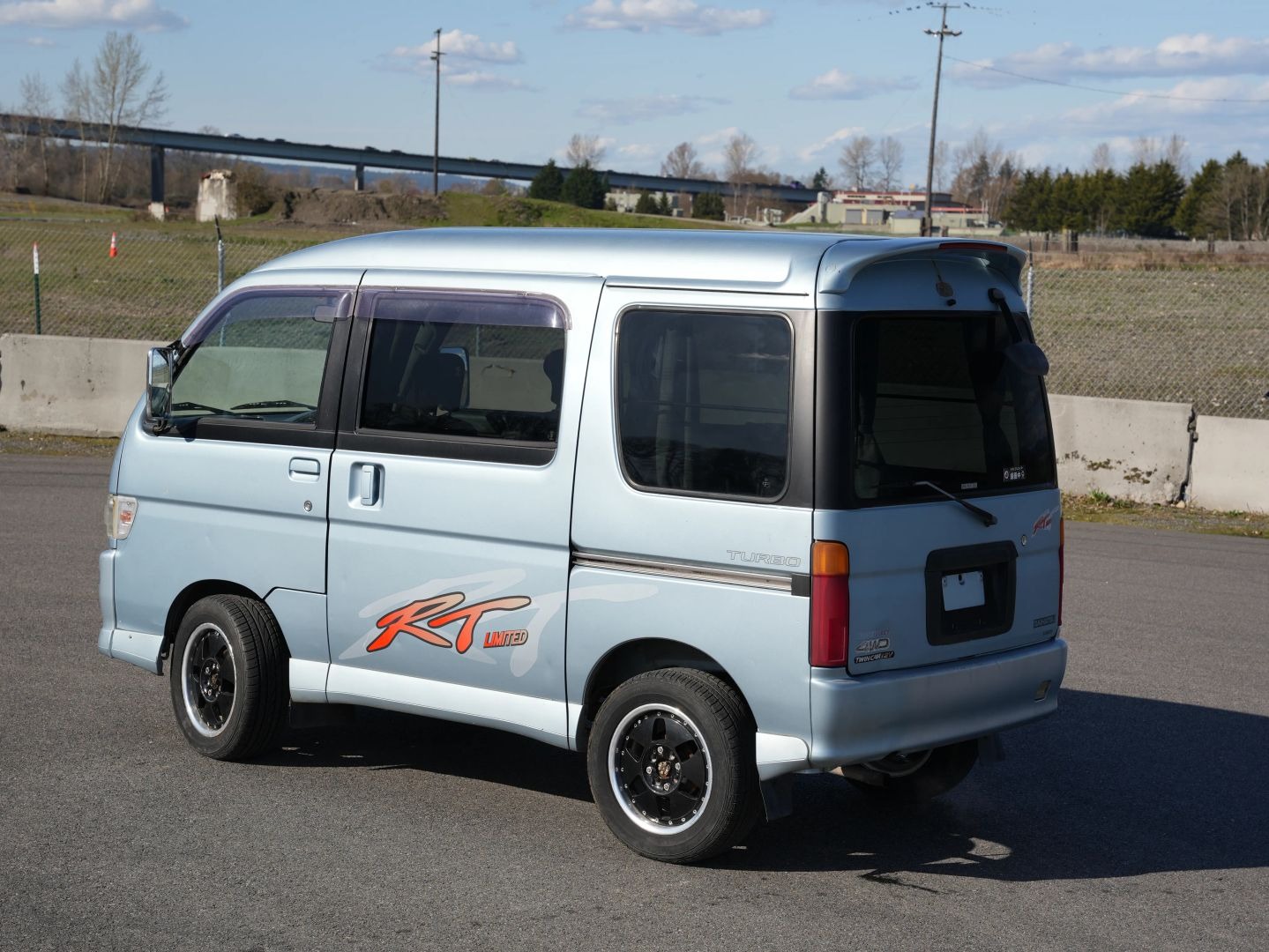 1998 Daihatsu Atrai RT