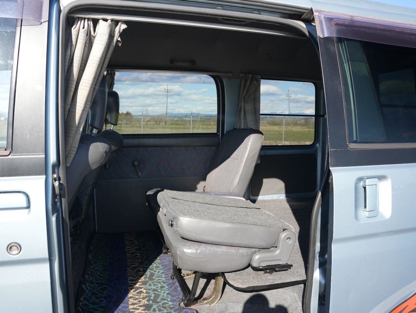 1998 Daihatsu Atrai RT