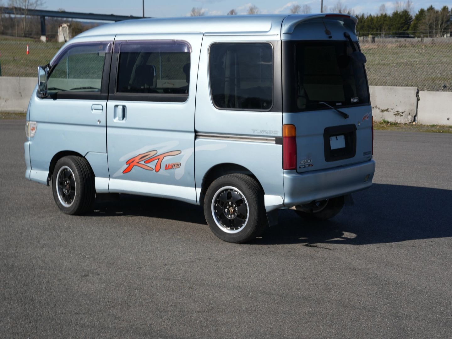 1998 Daihatsu Atrai RT