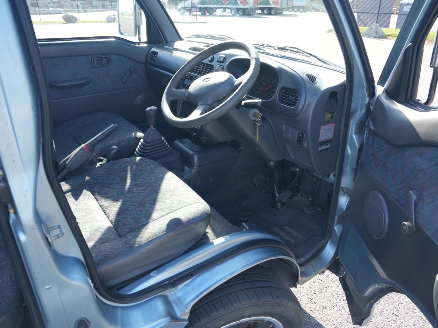 1998 Daihatsu Atrai RT