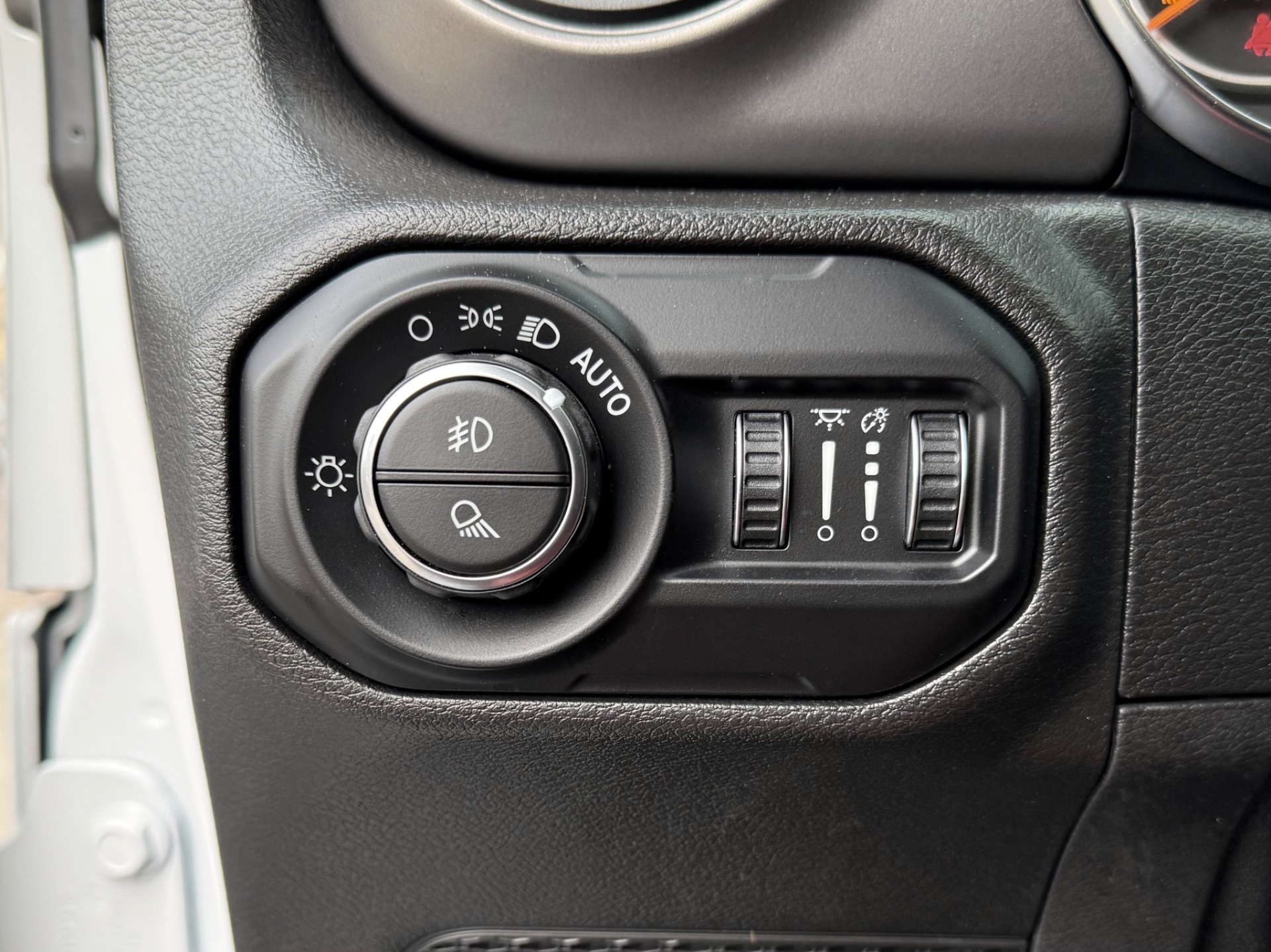 2021 Jeep Gladiator Sport S