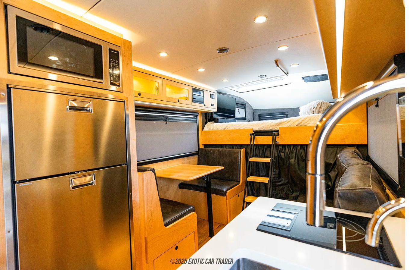 2022 EarthRoamer LTi