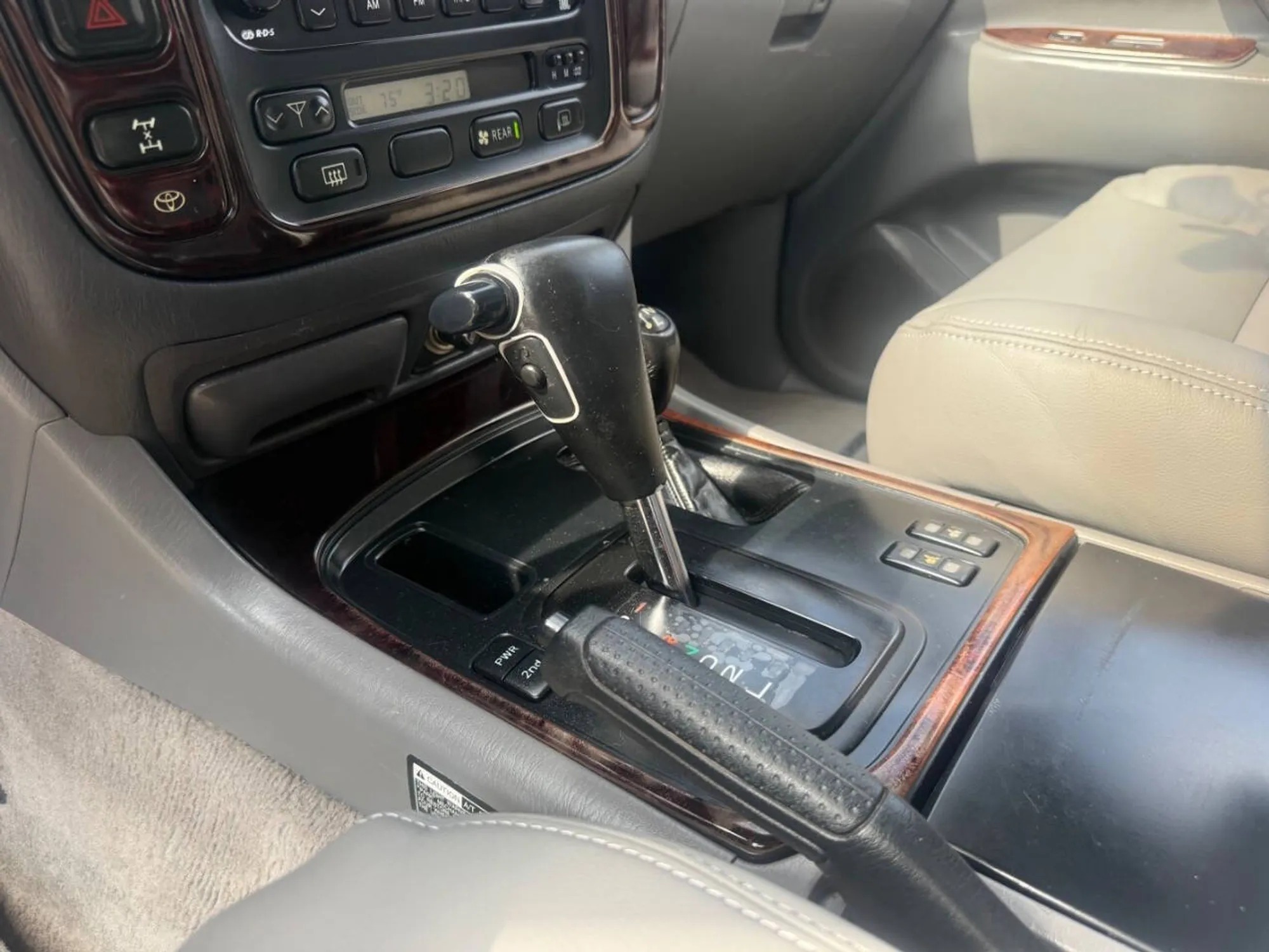 2002 Toyota Land Cruiser