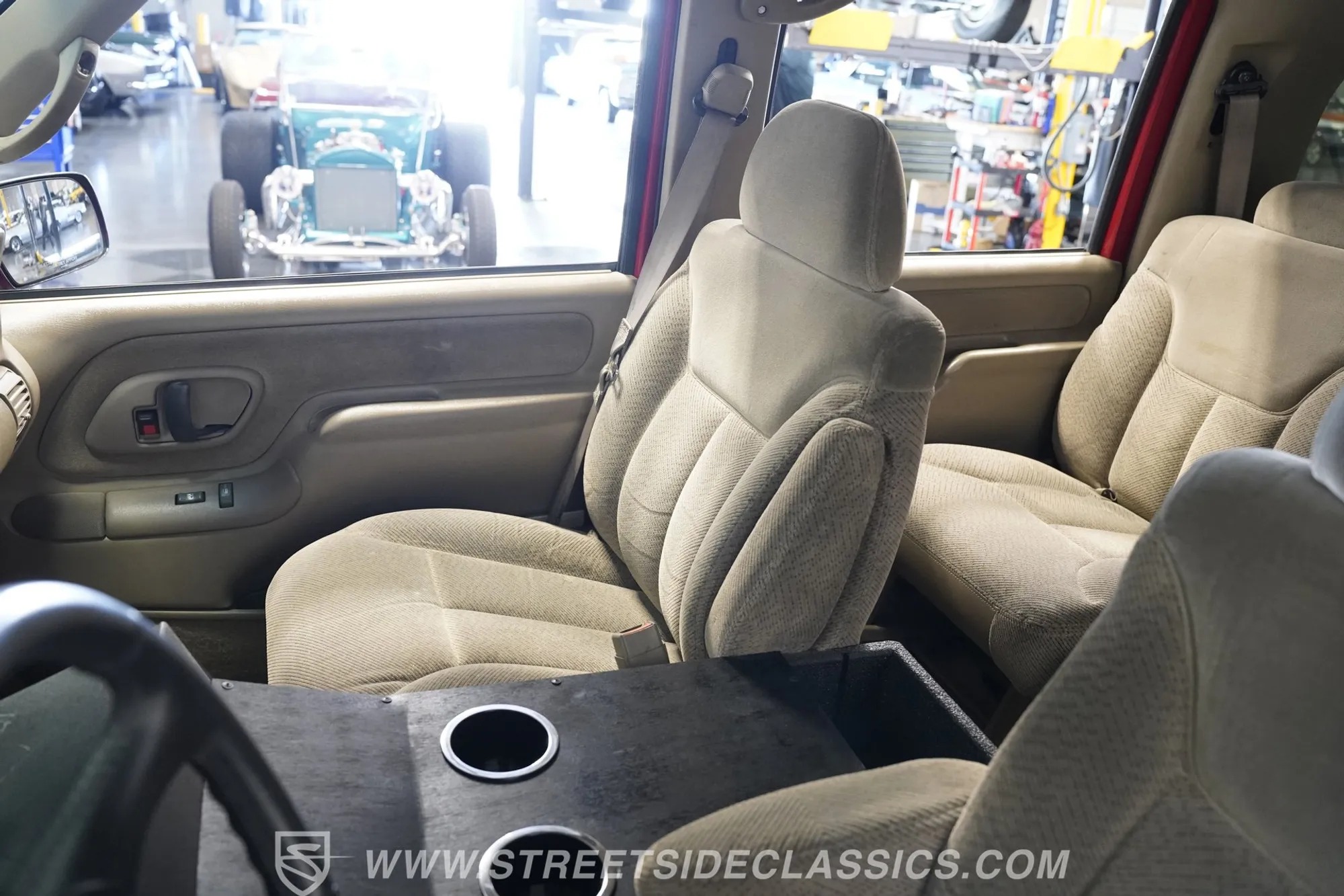 1999 Chevrolet Suburban 2500 4×4