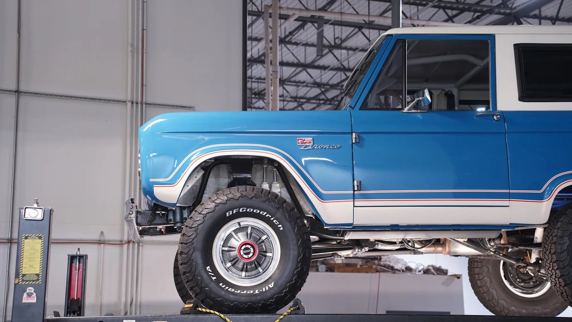 7.3L Diesel-Powered 1976 Ford Bronco Ranger