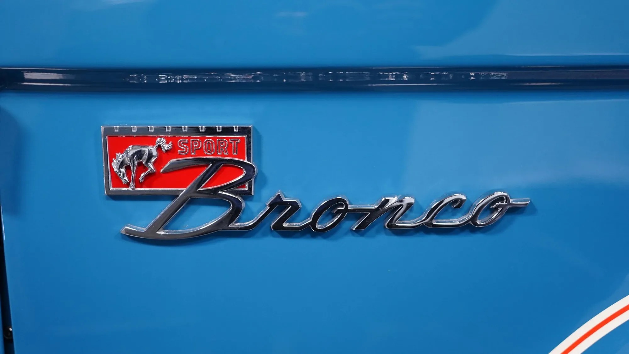 7.3L Diesel-Powered 1976 Ford Bronco Ranger