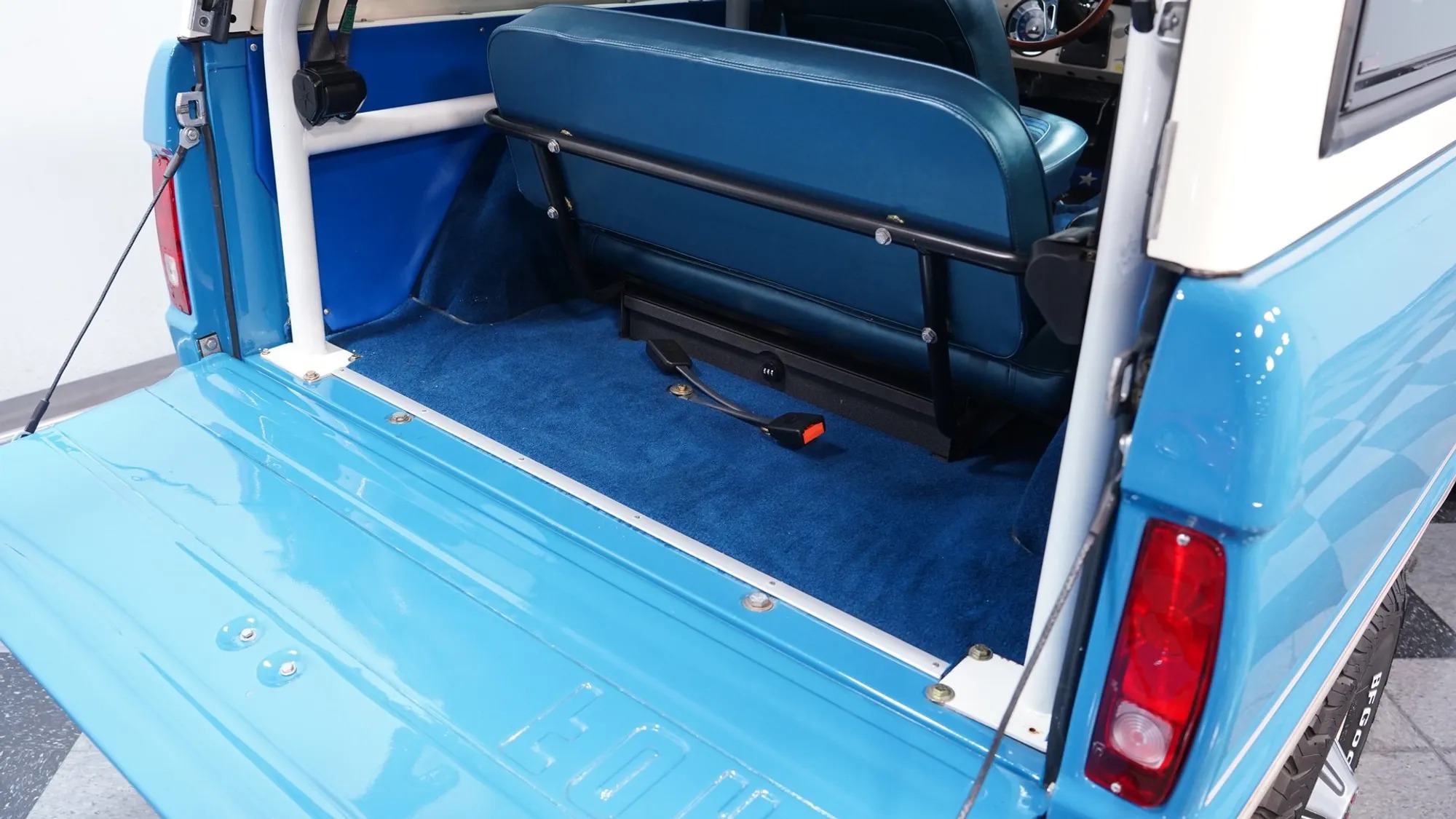 7.3L Diesel-Powered 1976 Ford Bronco Ranger