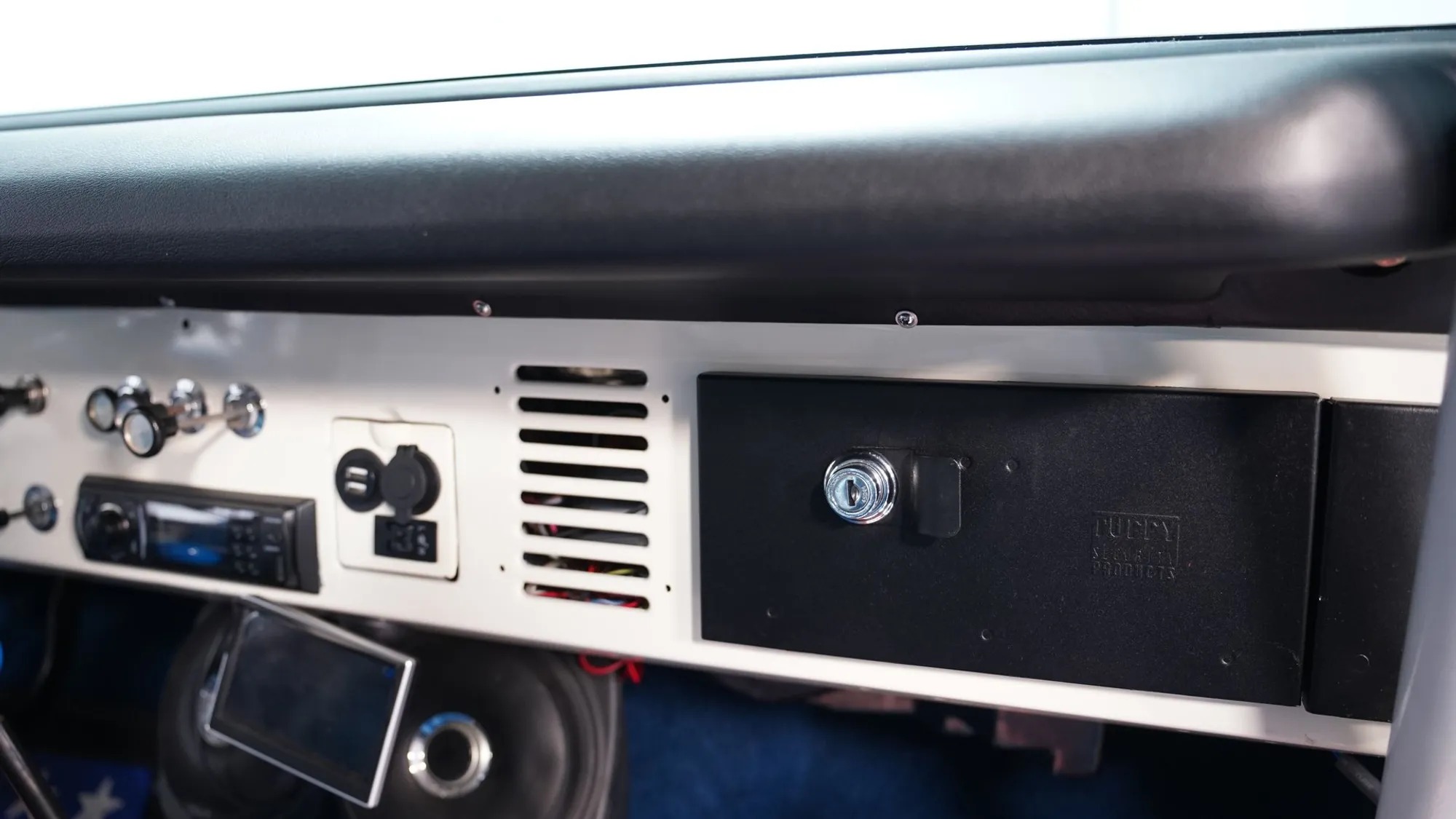 7.3L Diesel-Powered 1976 Ford Bronco Ranger