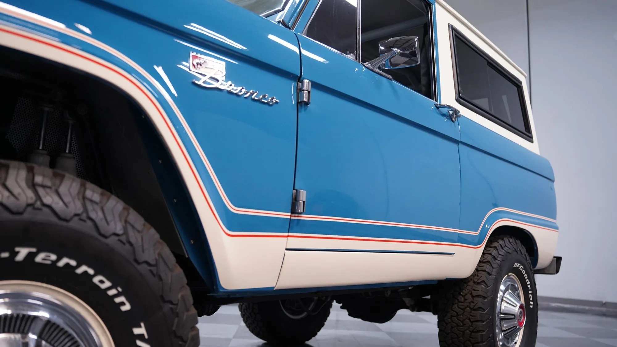 7.3L Diesel-Powered 1976 Ford Bronco Ranger