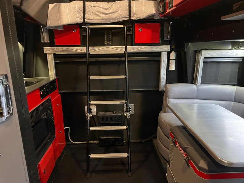 2010 Freightliner P2XL Sport Custom Camper