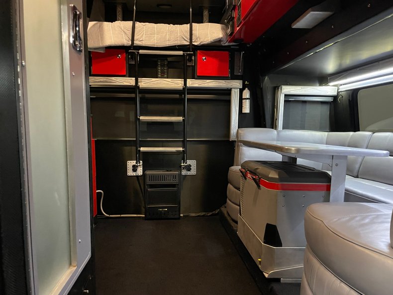 2010 Freightliner P2XL Sport Custom Camper