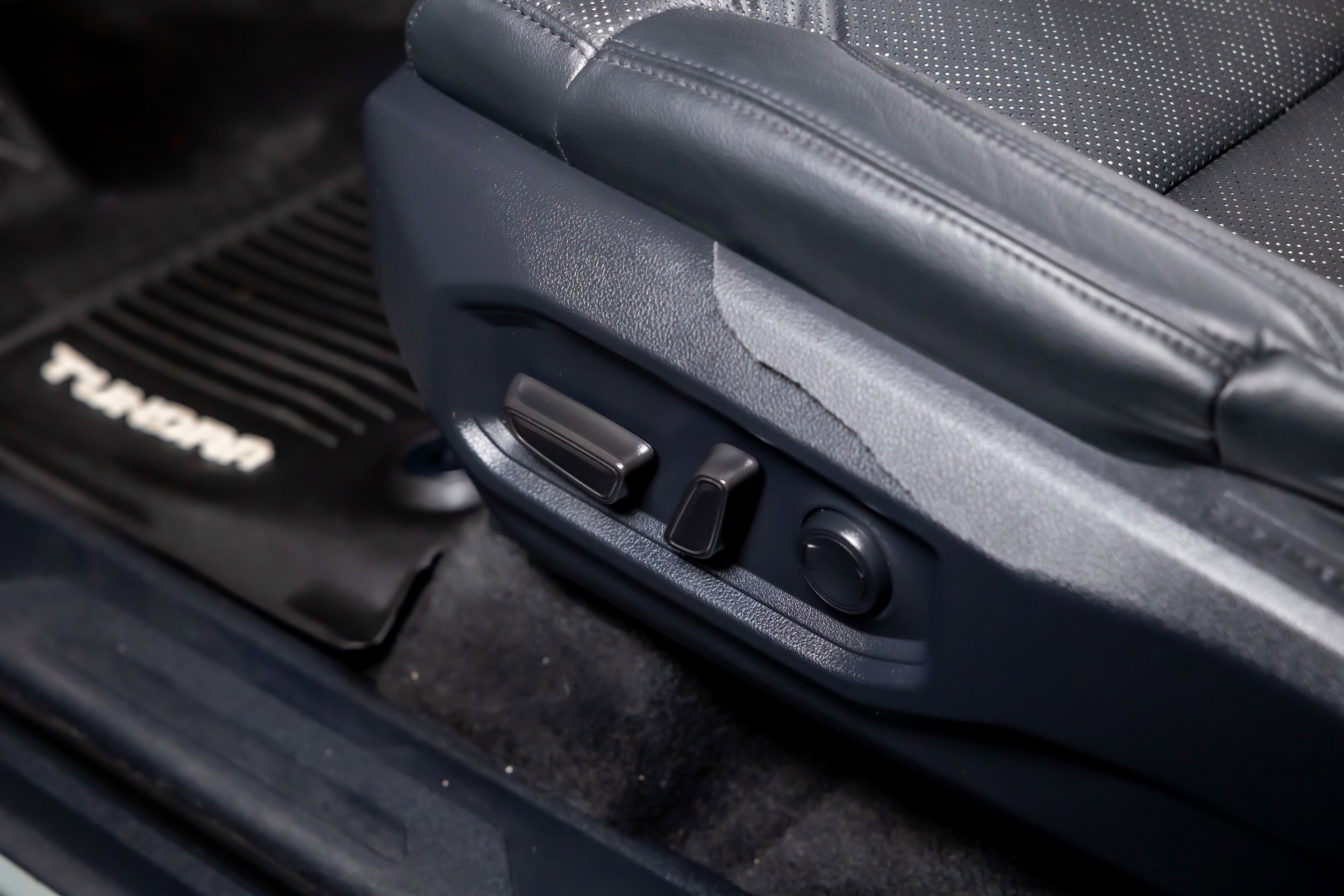 2024 Toyota Tundra SR5 Premium