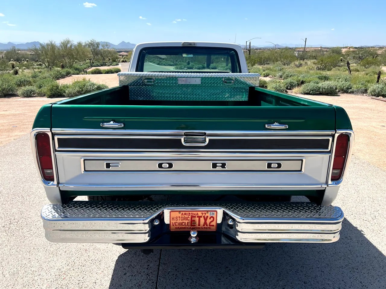 1973 Ford F-250 XLT Supercab