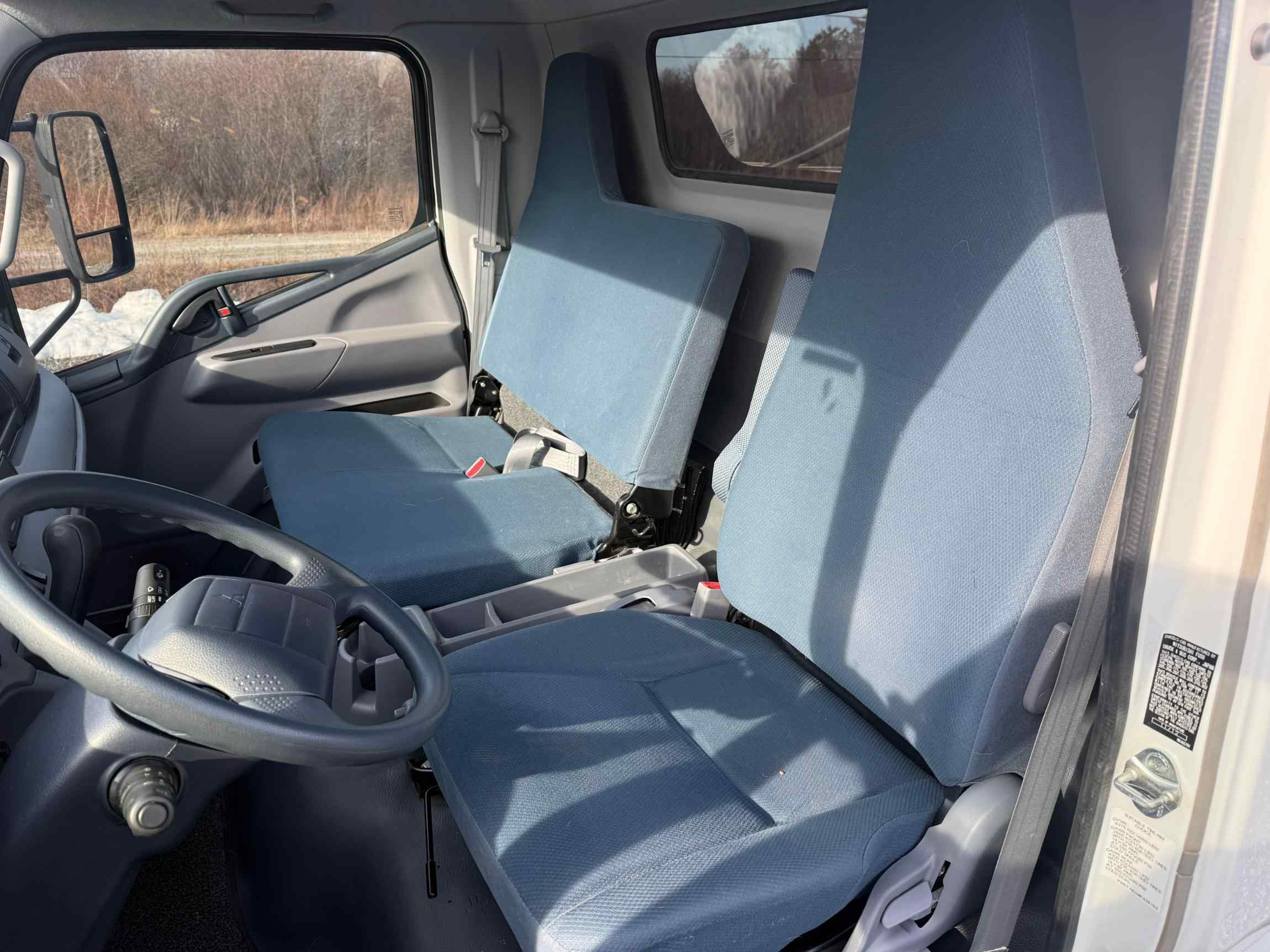 2013 Mitsubishi Fuso Canter FG