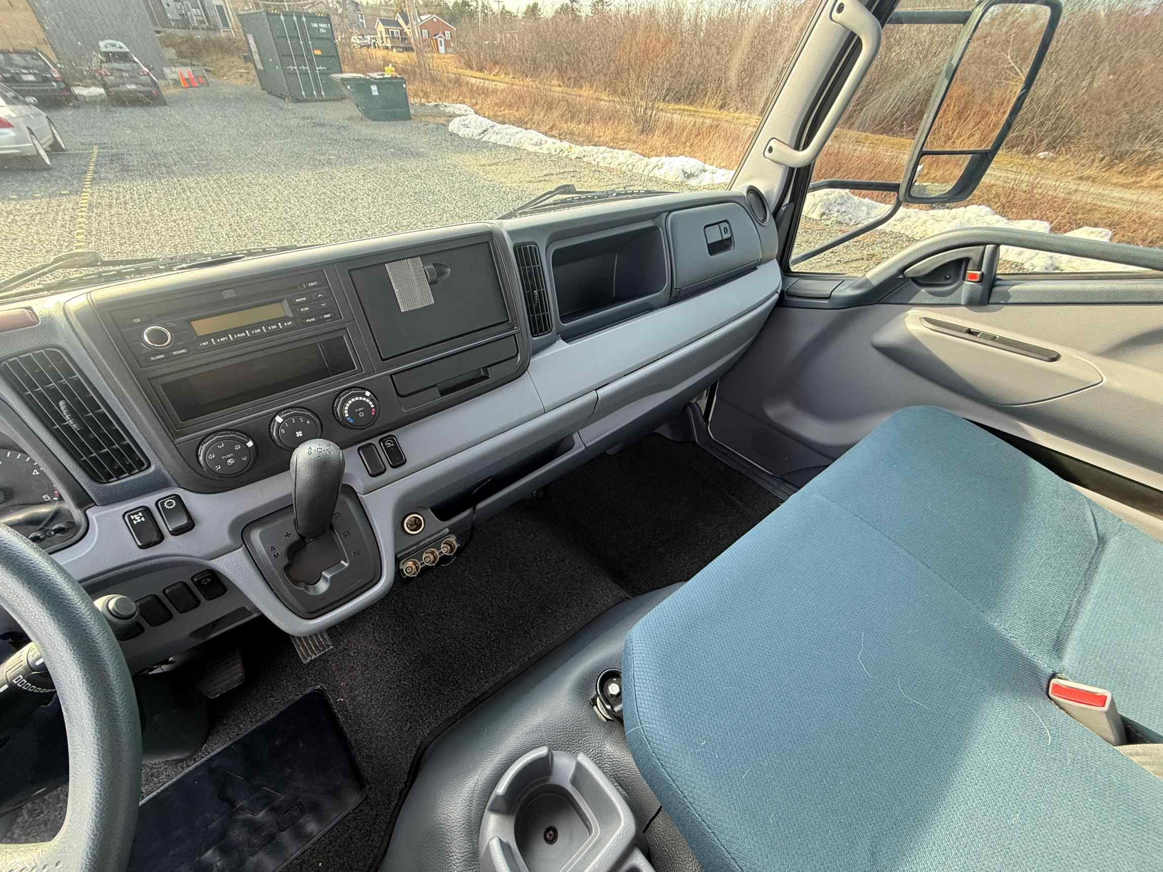 2013 Mitsubishi Fuso Canter FG