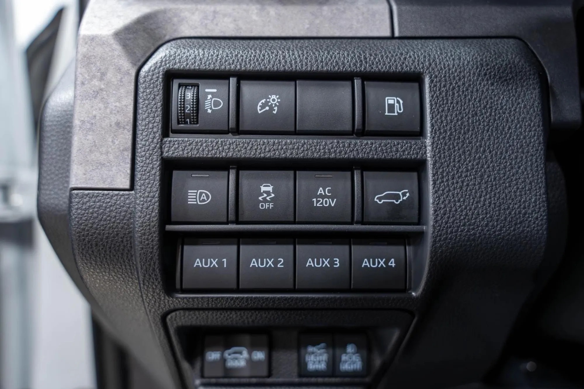 2025 Toyota 4Runner Trailhunter