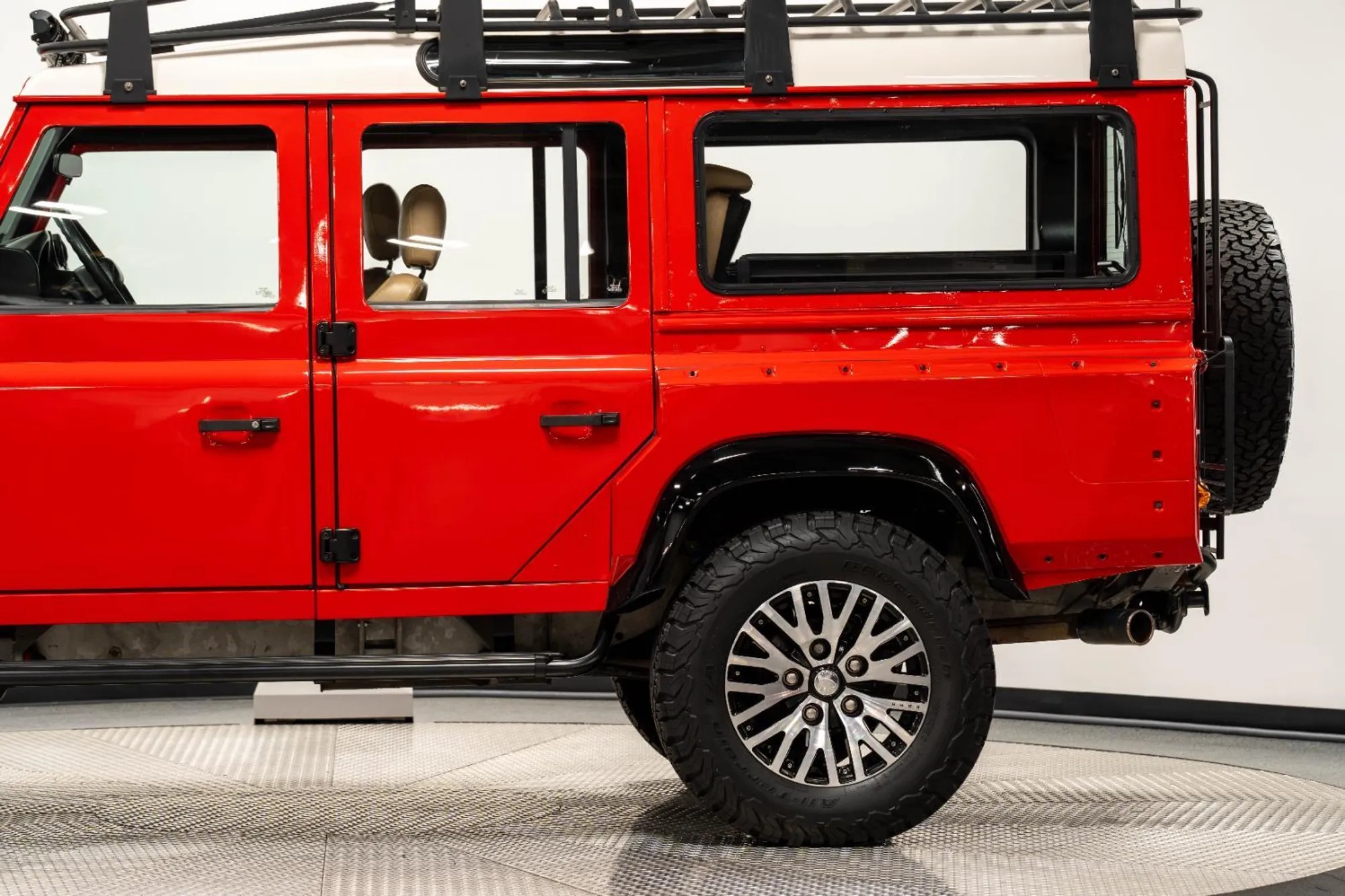 1983 Land Rover Defender 110