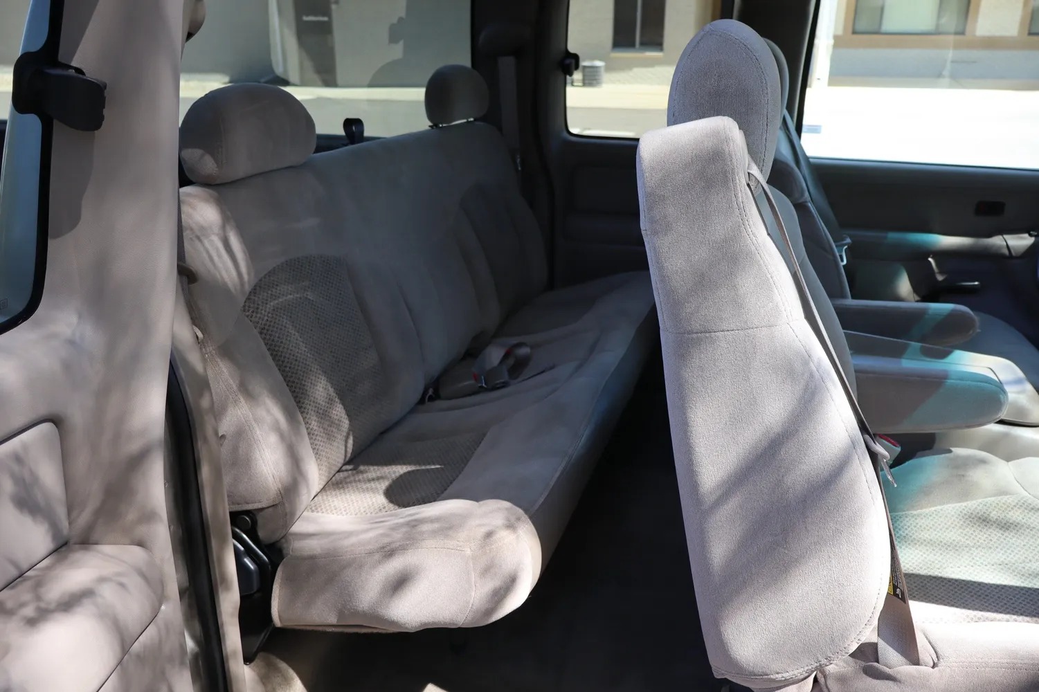 2002 Chevrolet Silverado 1500 LS