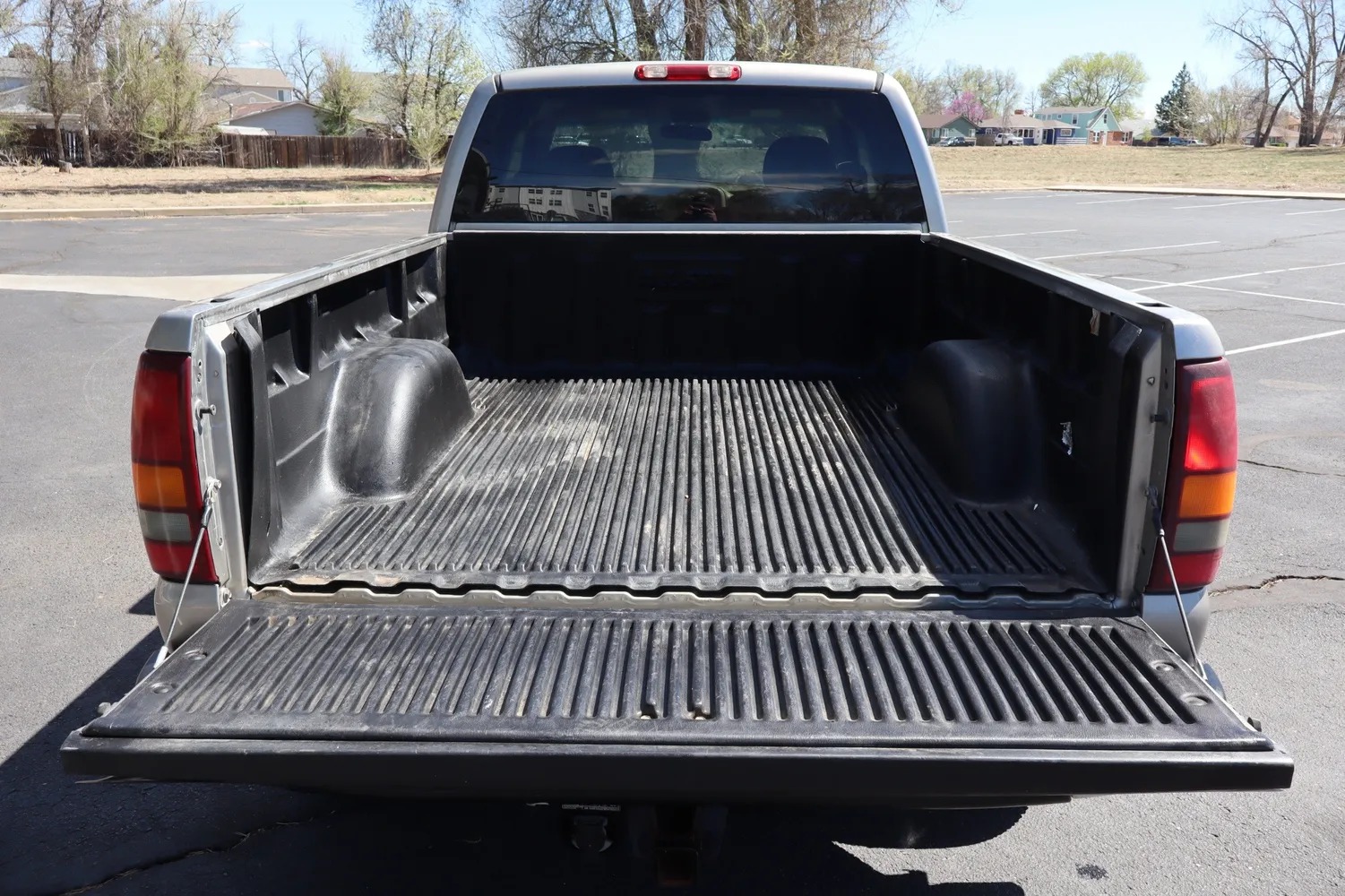 2002 Chevrolet Silverado 1500 LS