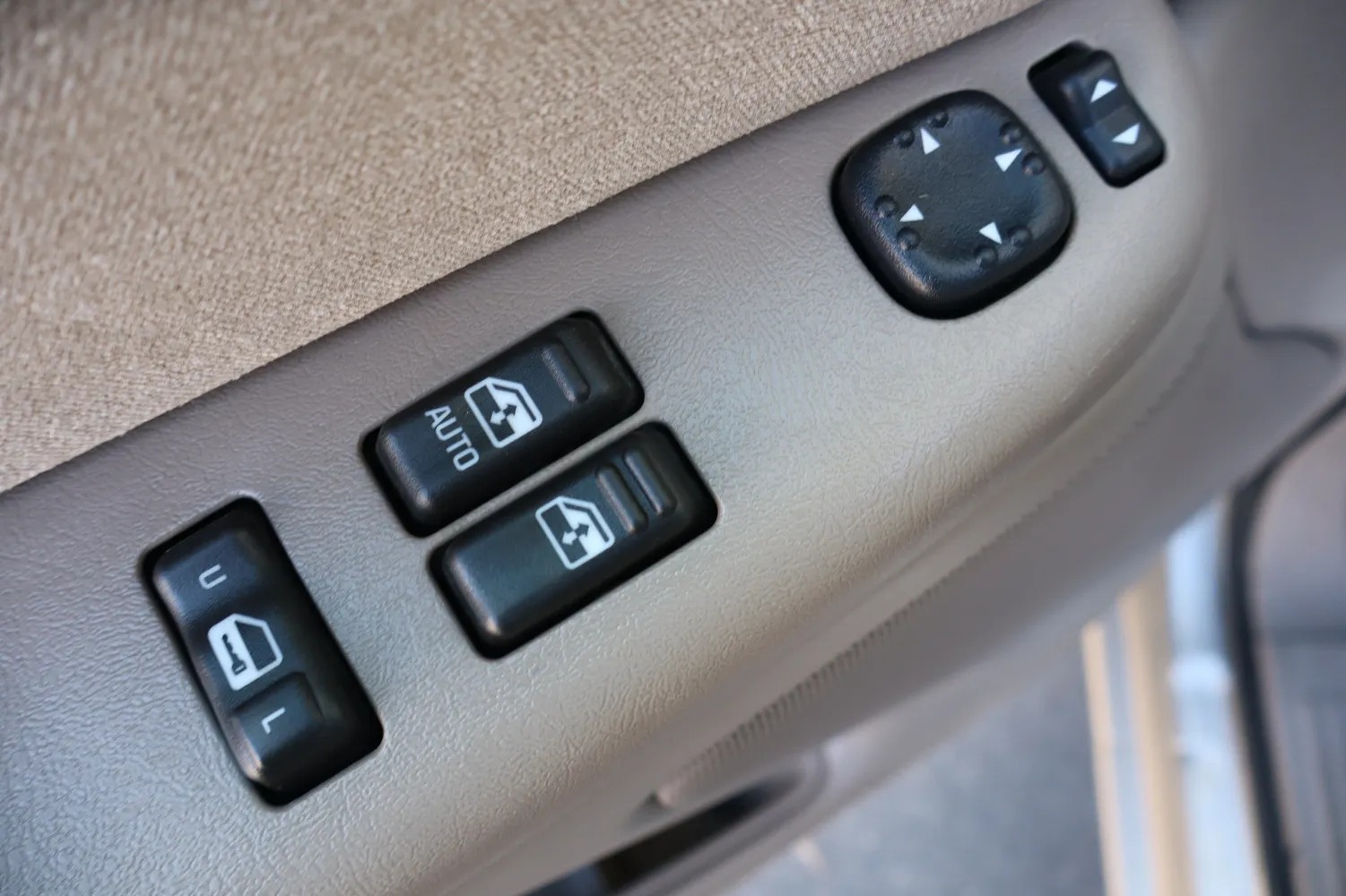 2002 Chevrolet Silverado 1500 LS