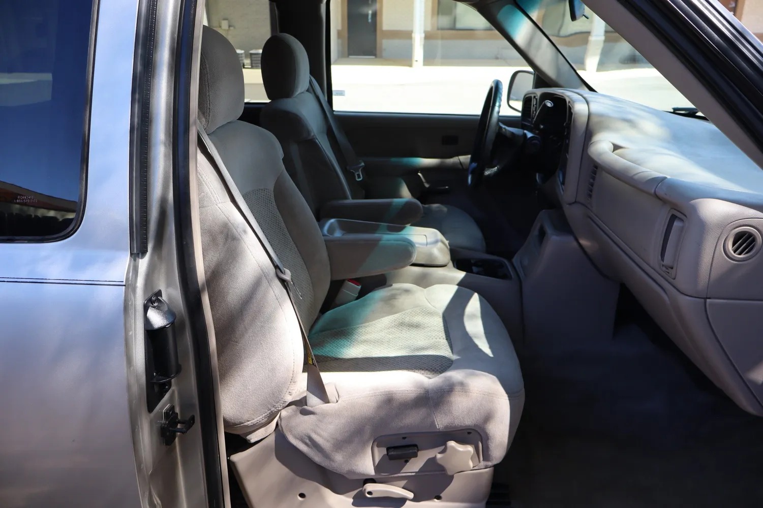 2002 Chevrolet Silverado 1500 LS