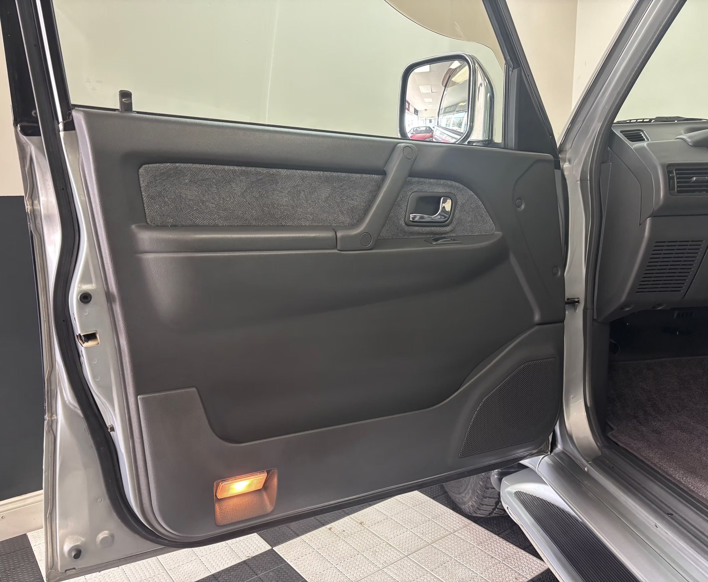 1997 Mitsubishi Pajero Field Master