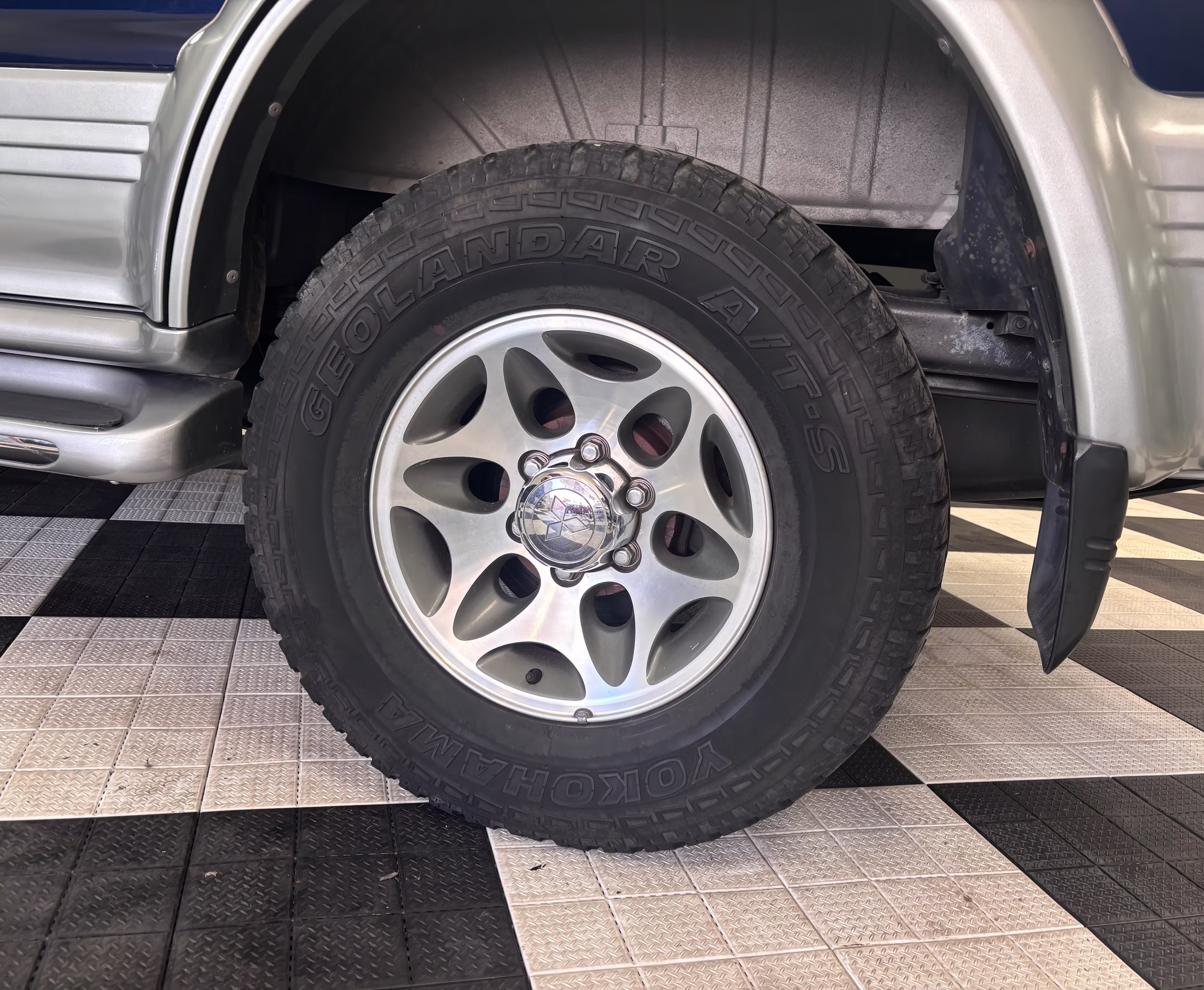 1997 Mitsubishi Pajero Field Master