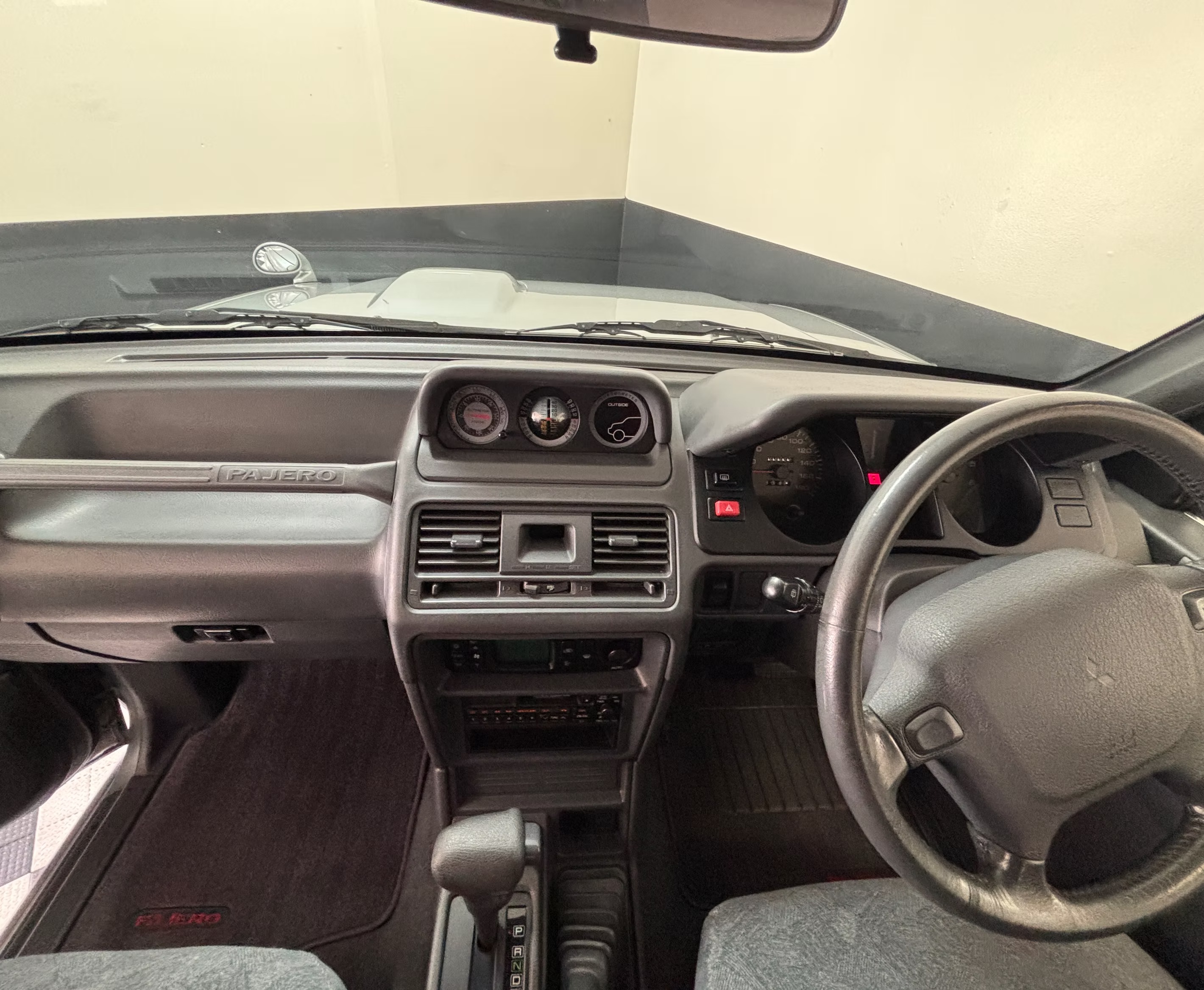 1997 Mitsubishi Pajero Field Master