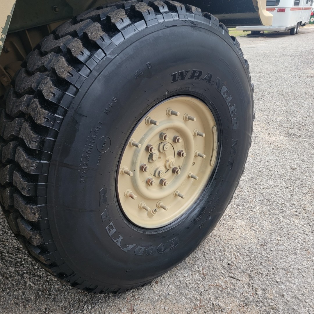 2006 AM General M998