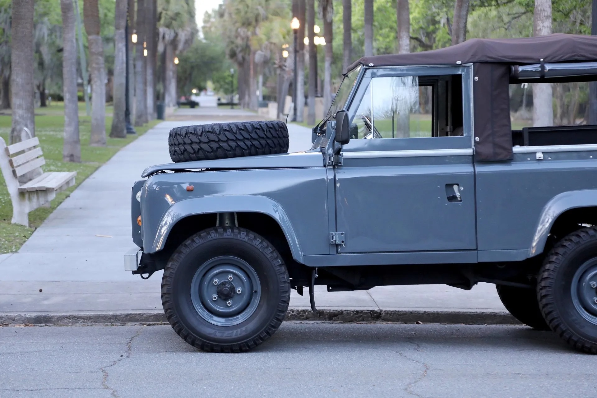 1997 Land Rover Defender 90