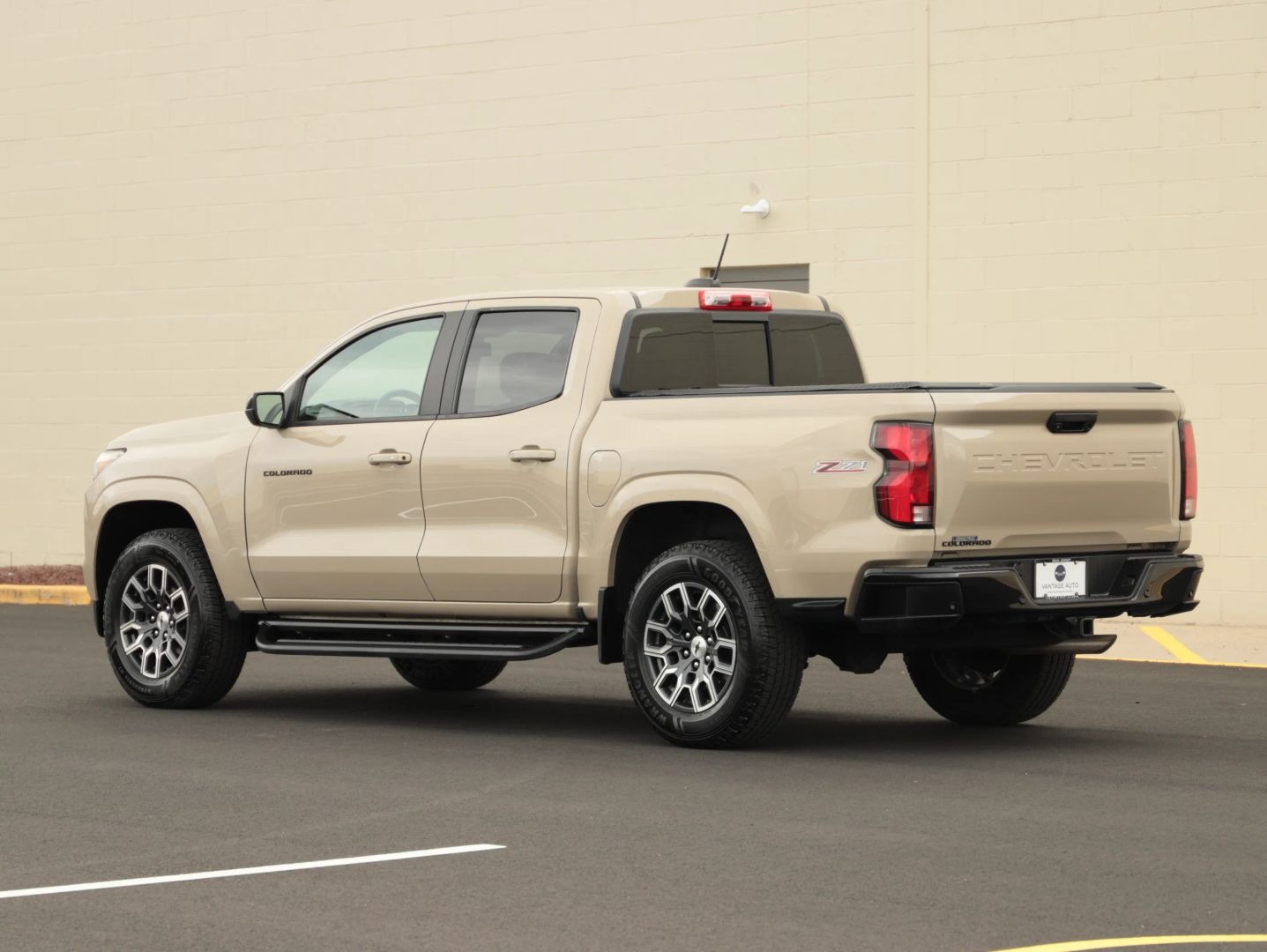 2023 Chevrolet Colorado Z71 - 4