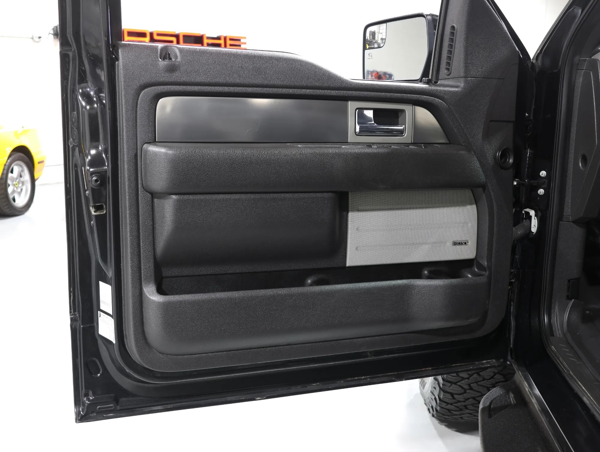 2013 Ford F-150 SVT Raptor