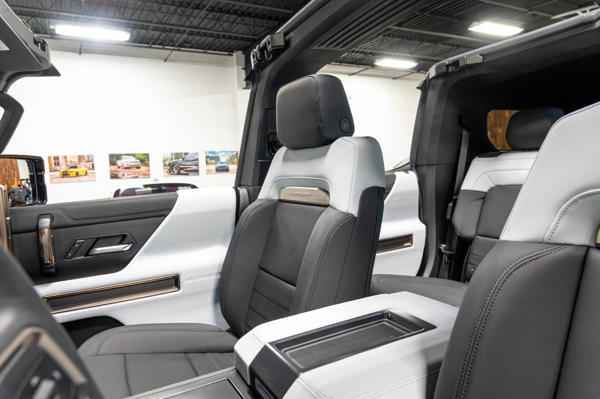 2024 GMC Hummer Omega Edition