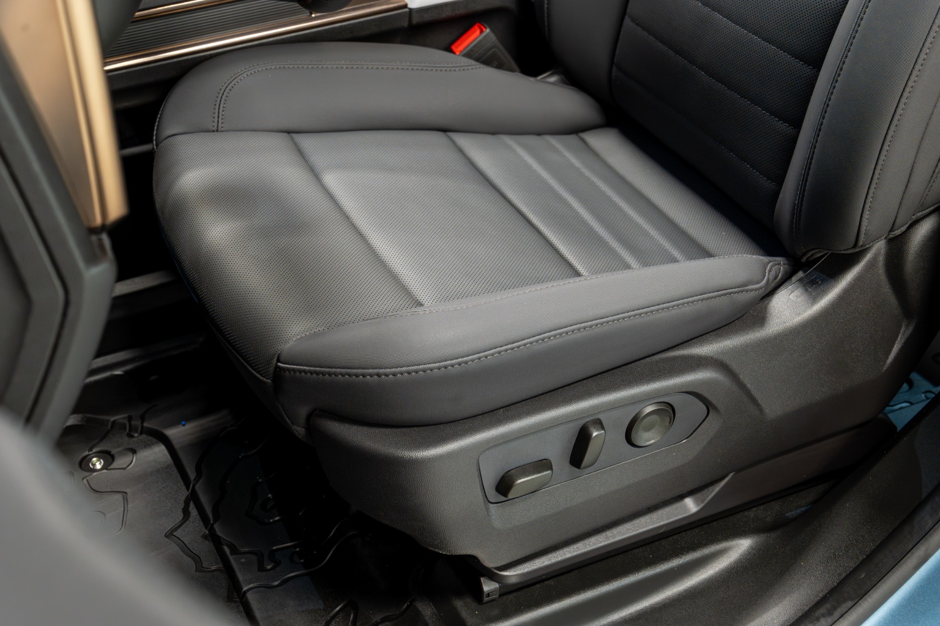 2024 GMC Hummer Omega Edition