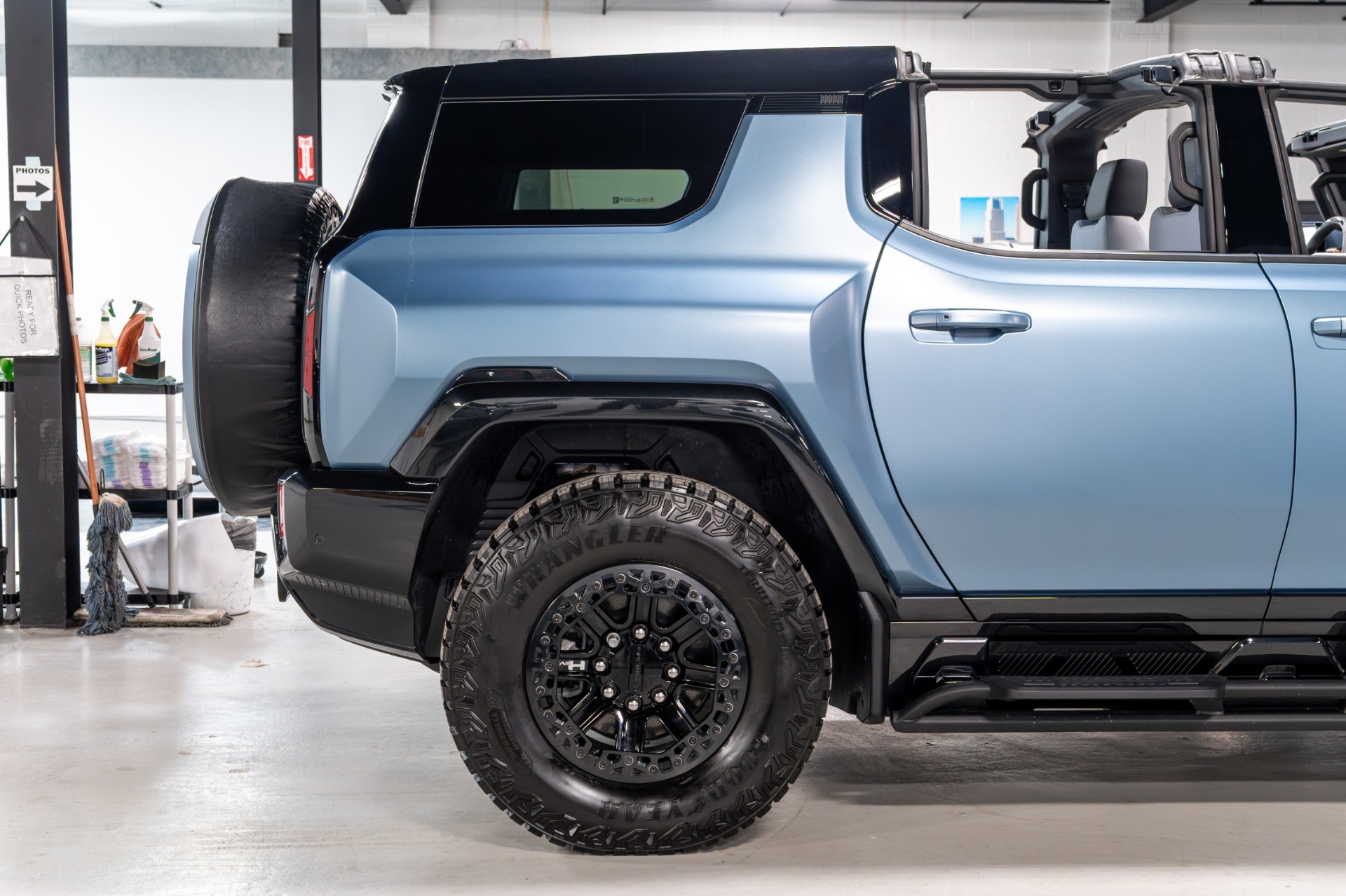 2024 GMC Hummer Omega Edition