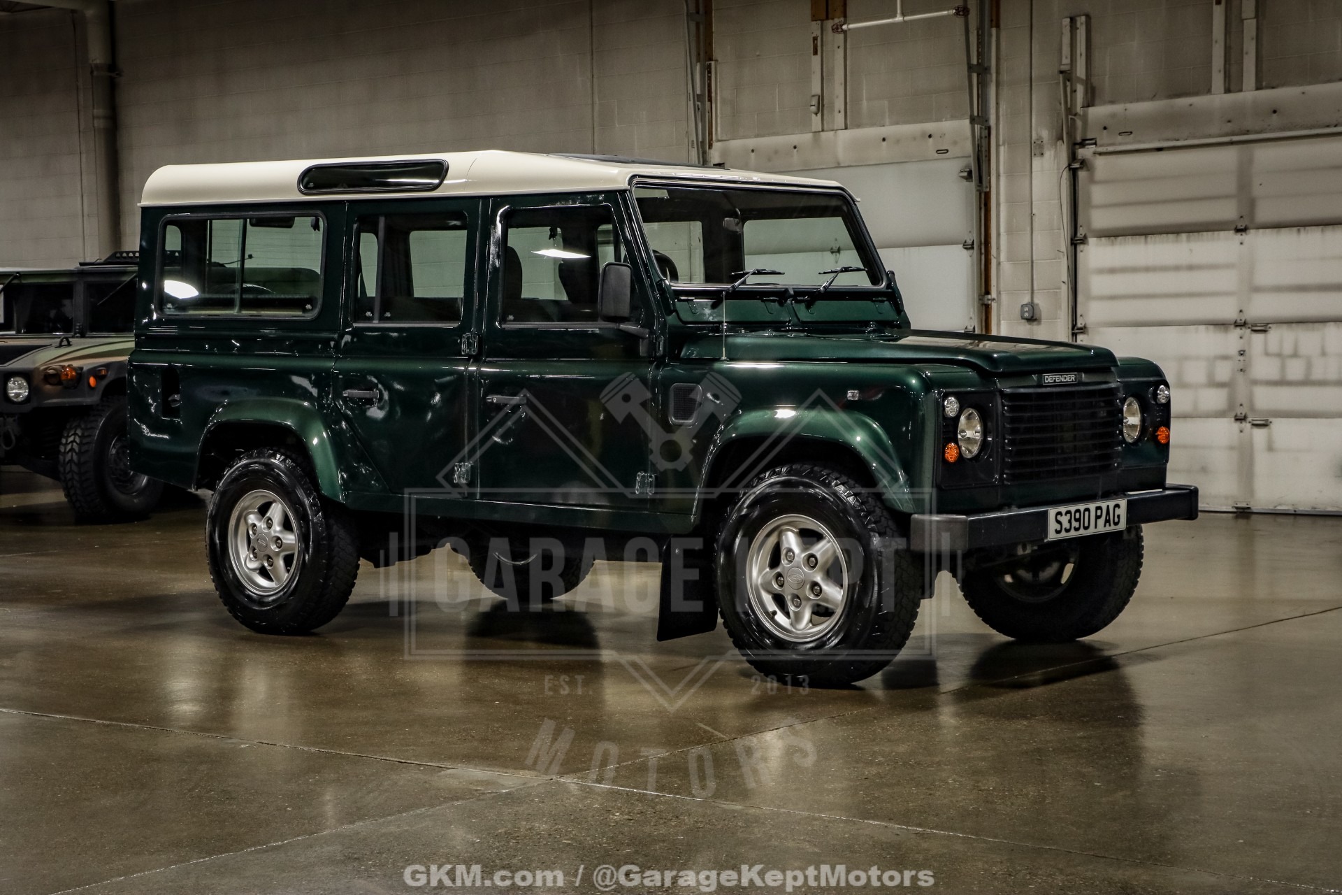  Land Rover Defender