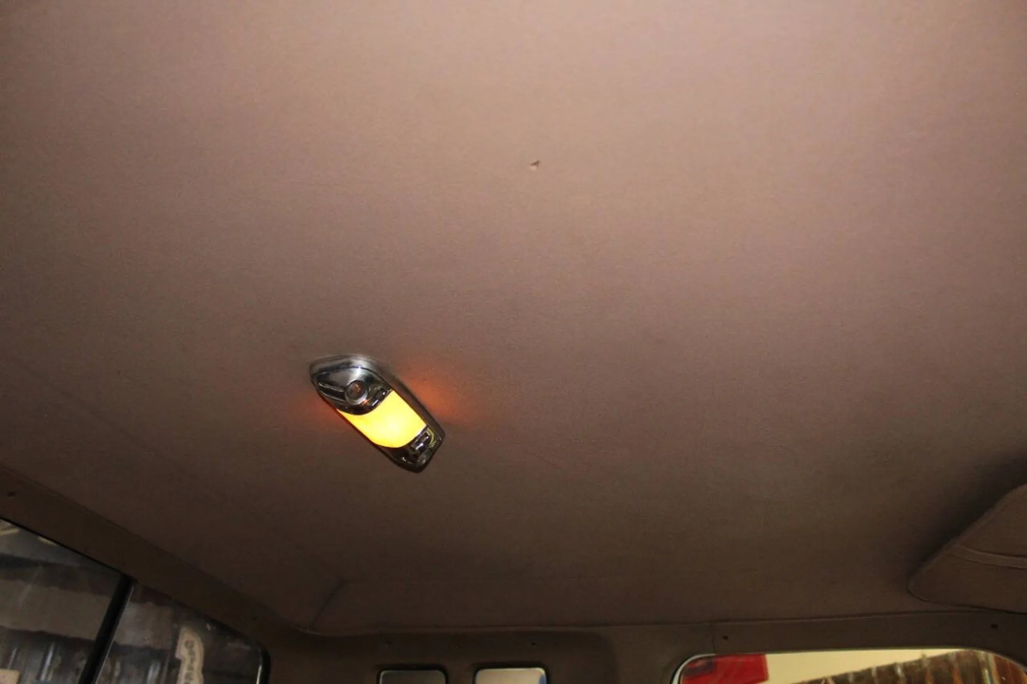 1987 Ford F-250 XLT Lariat