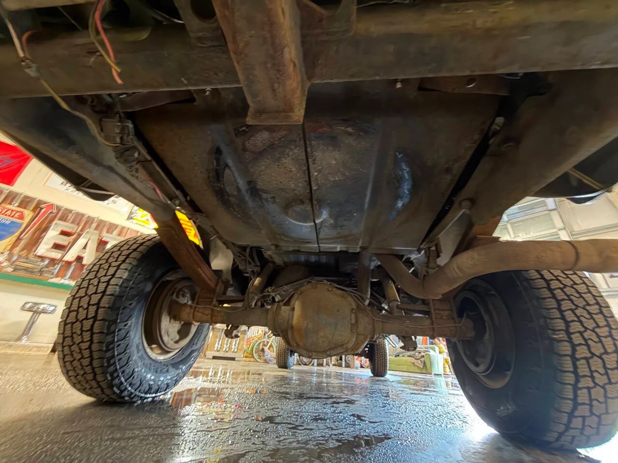 1987 Ford F-250 XLT Lariat