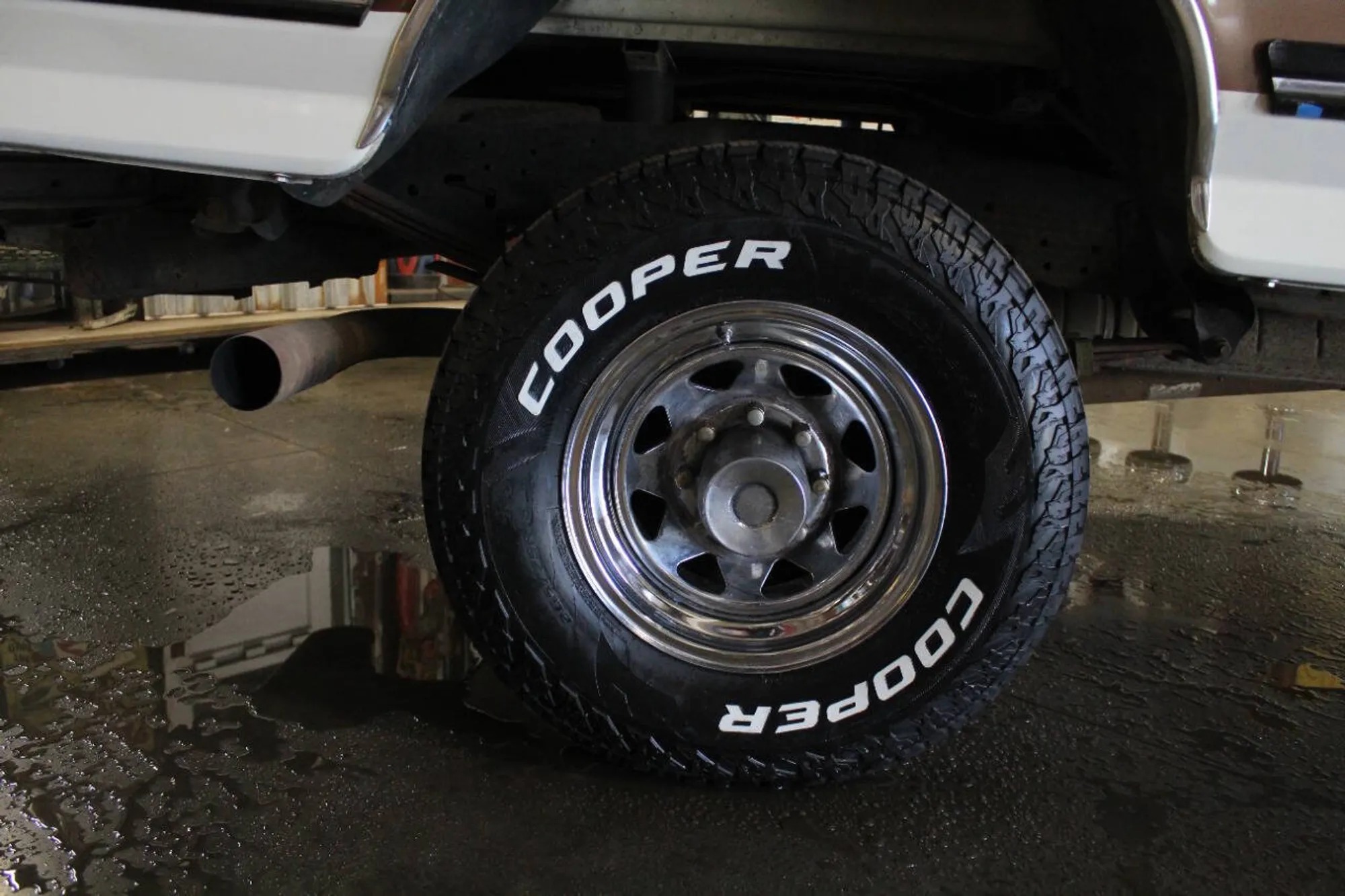 1987 Ford F-250 XLT Lariat