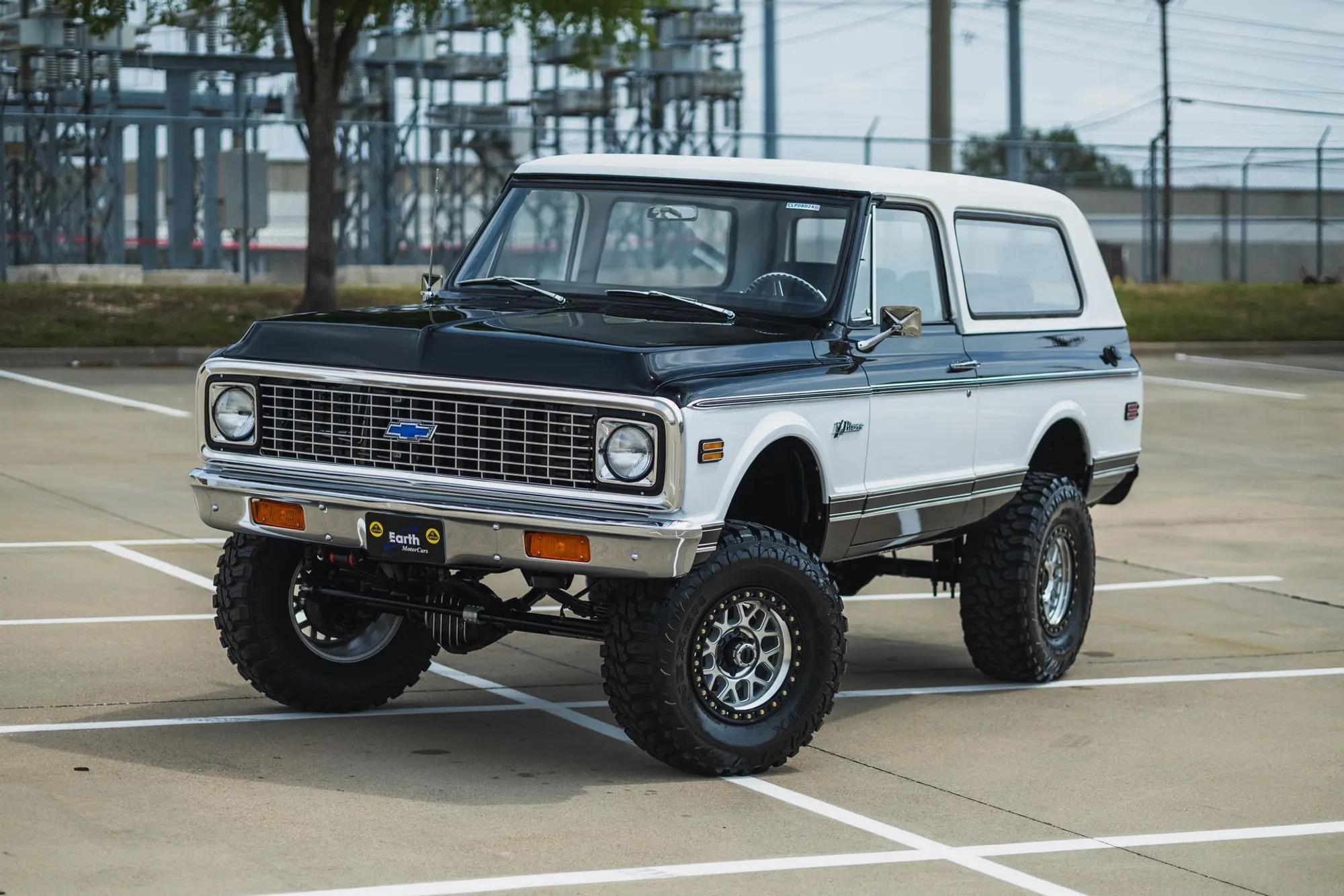 1972 Chevrolet K5 Blazer - 2